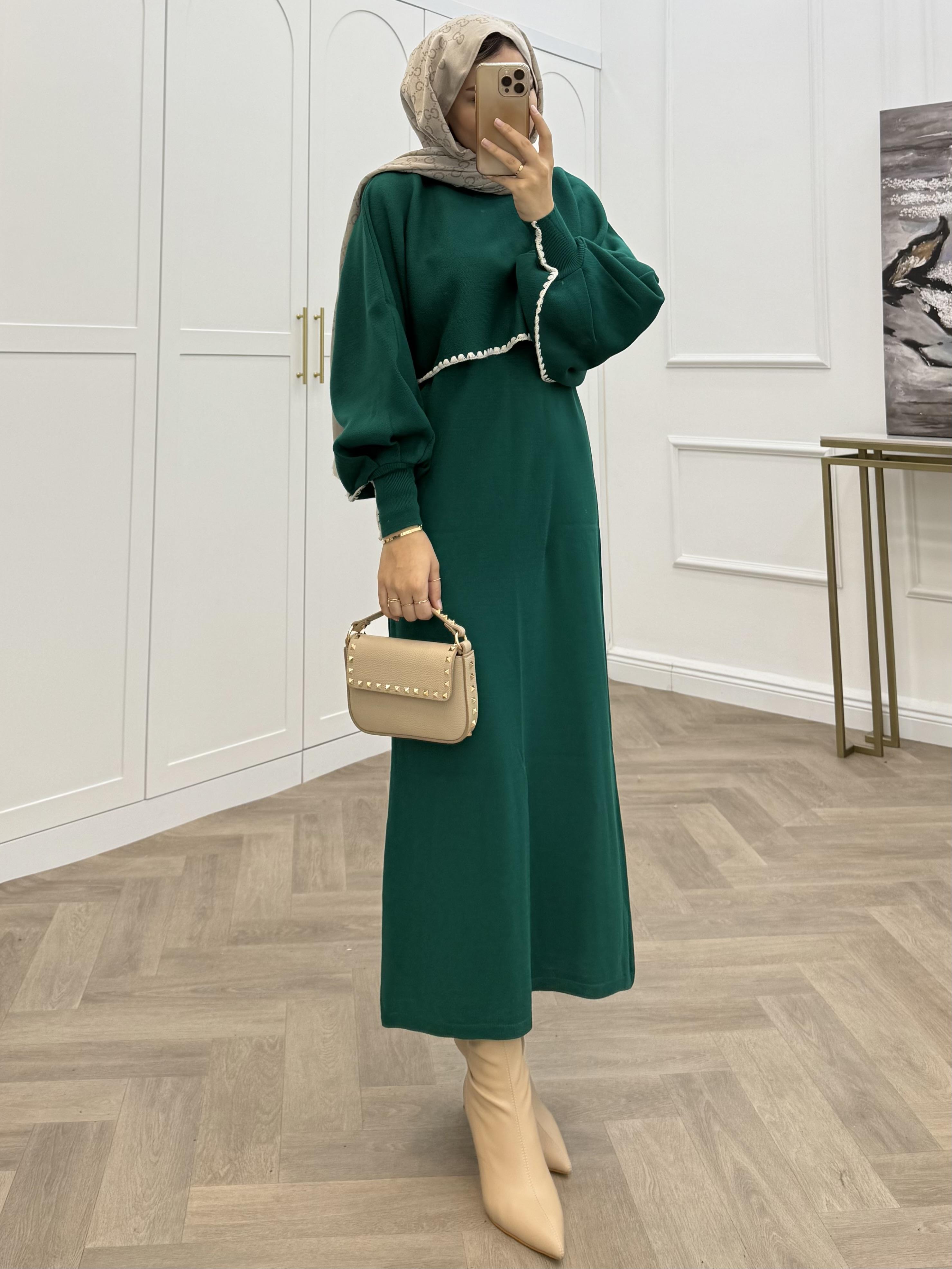 CROP DETAYLI TRİKO ELBİSE ZÜMRÜT