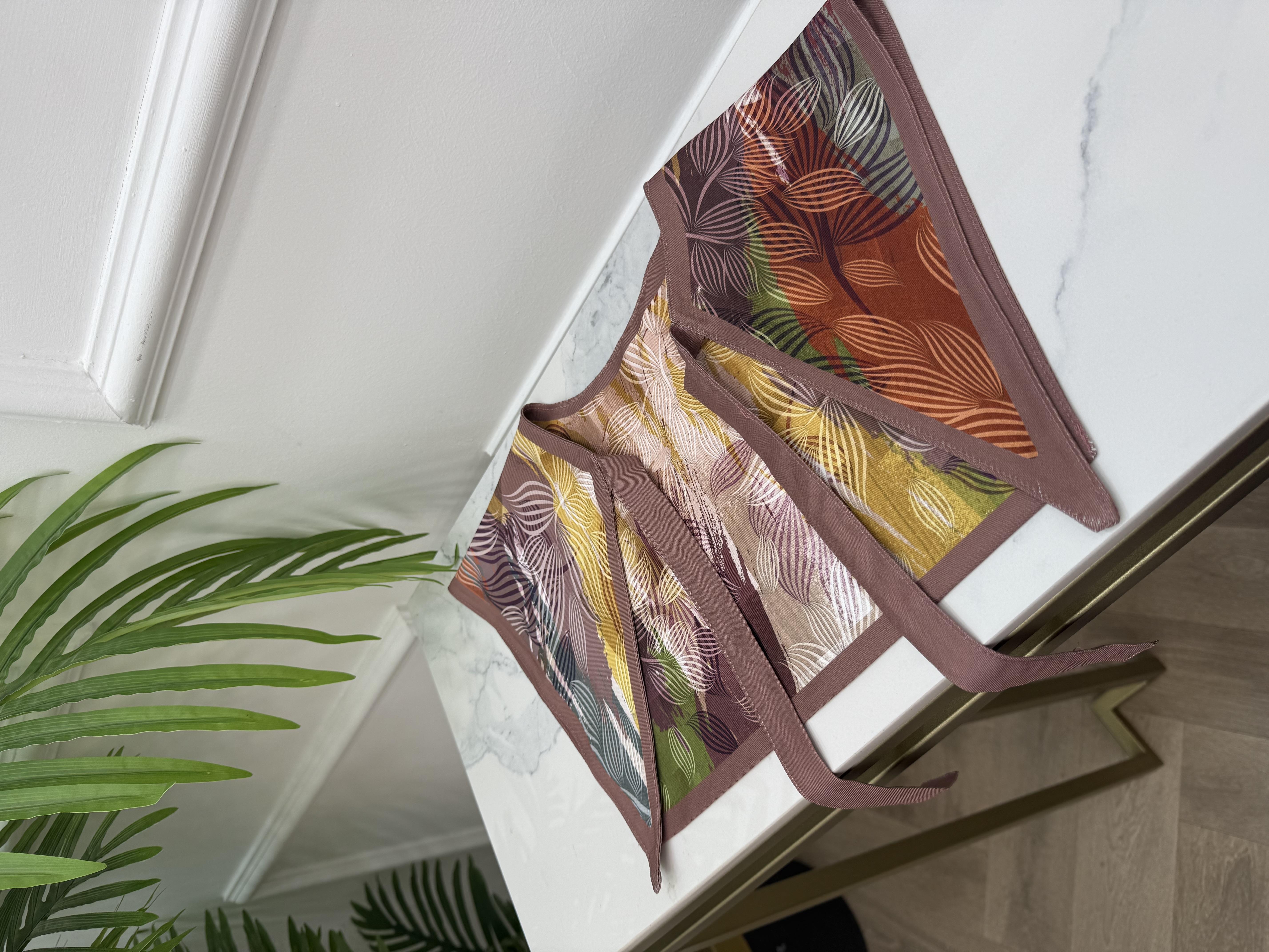 DESENLİ YAKALIK PUDRA