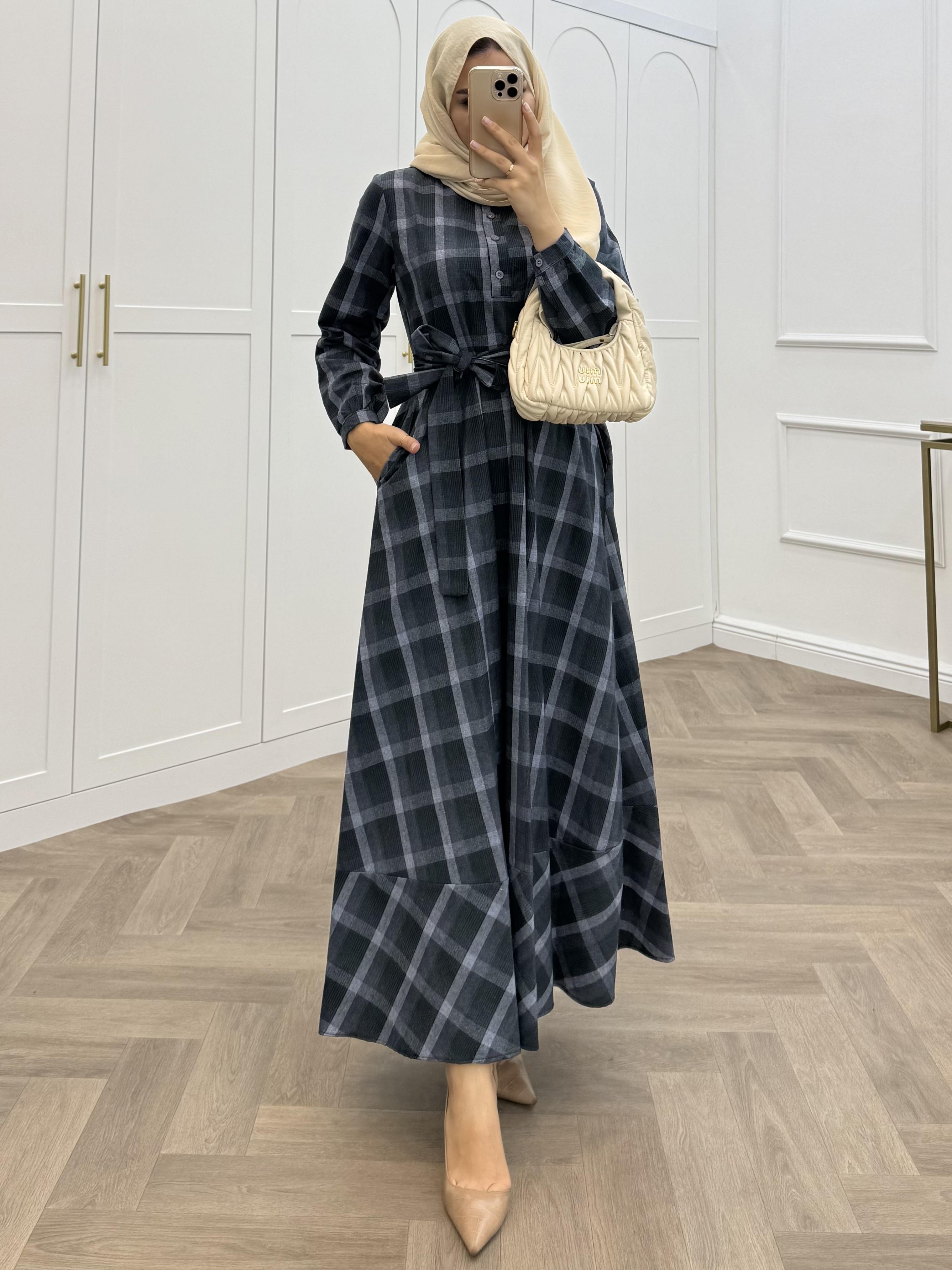 EKOSE DESENLİ ELBİSE LACİVERT