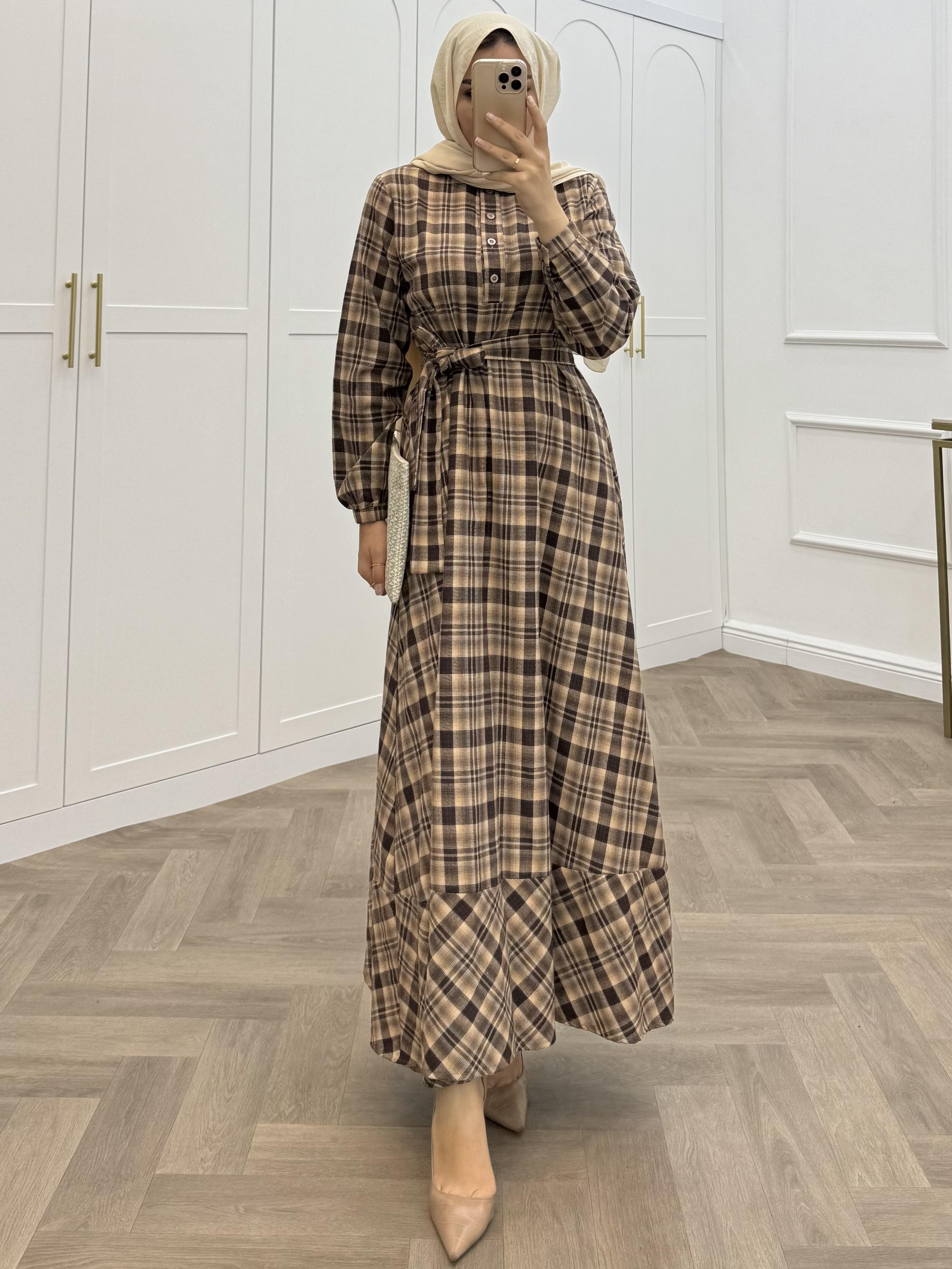 EKOSE DESENLİ ELBİSE VİZON