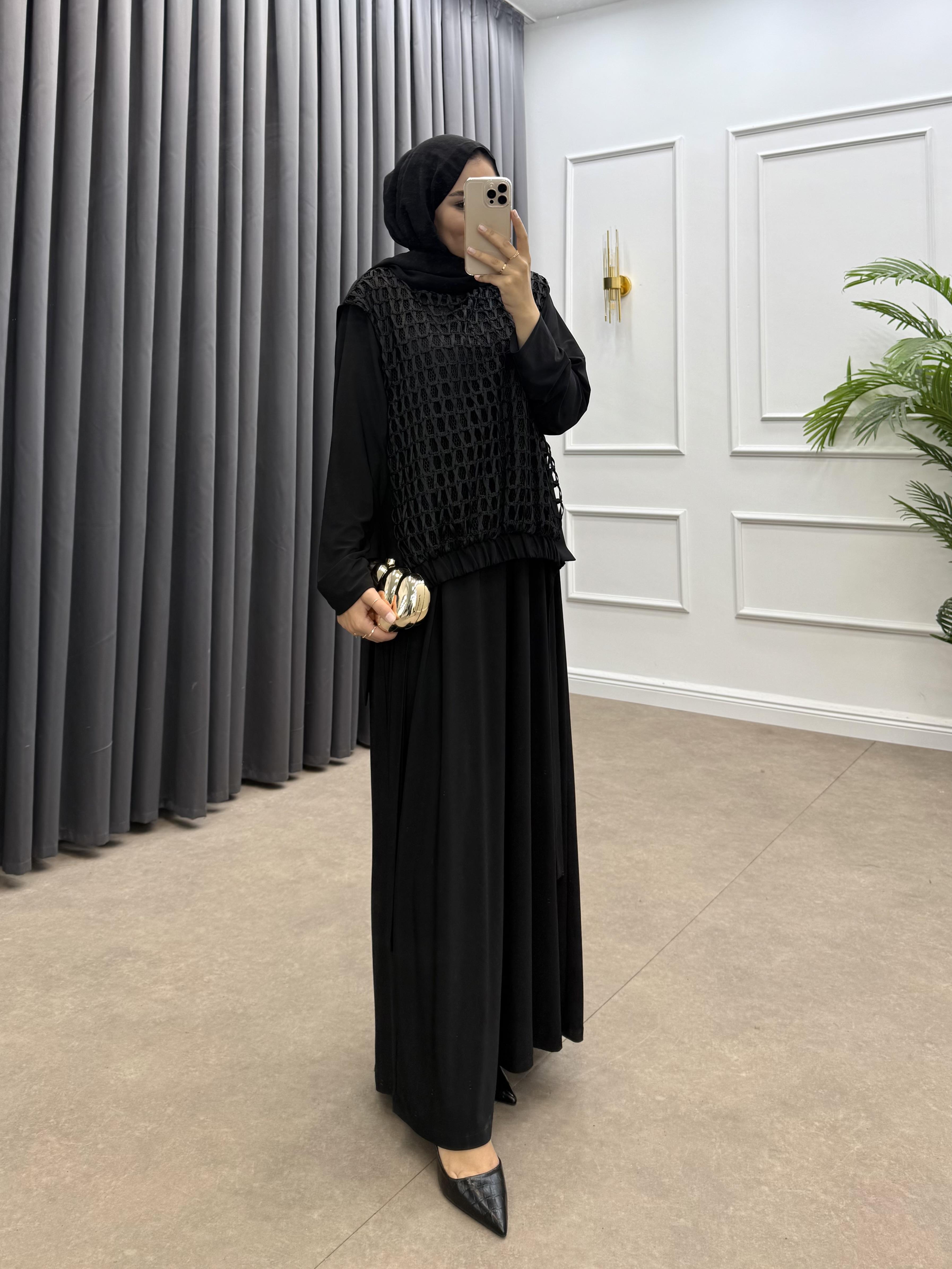 FİLE DETAYLI TAKIM ELBİSE SİYAH