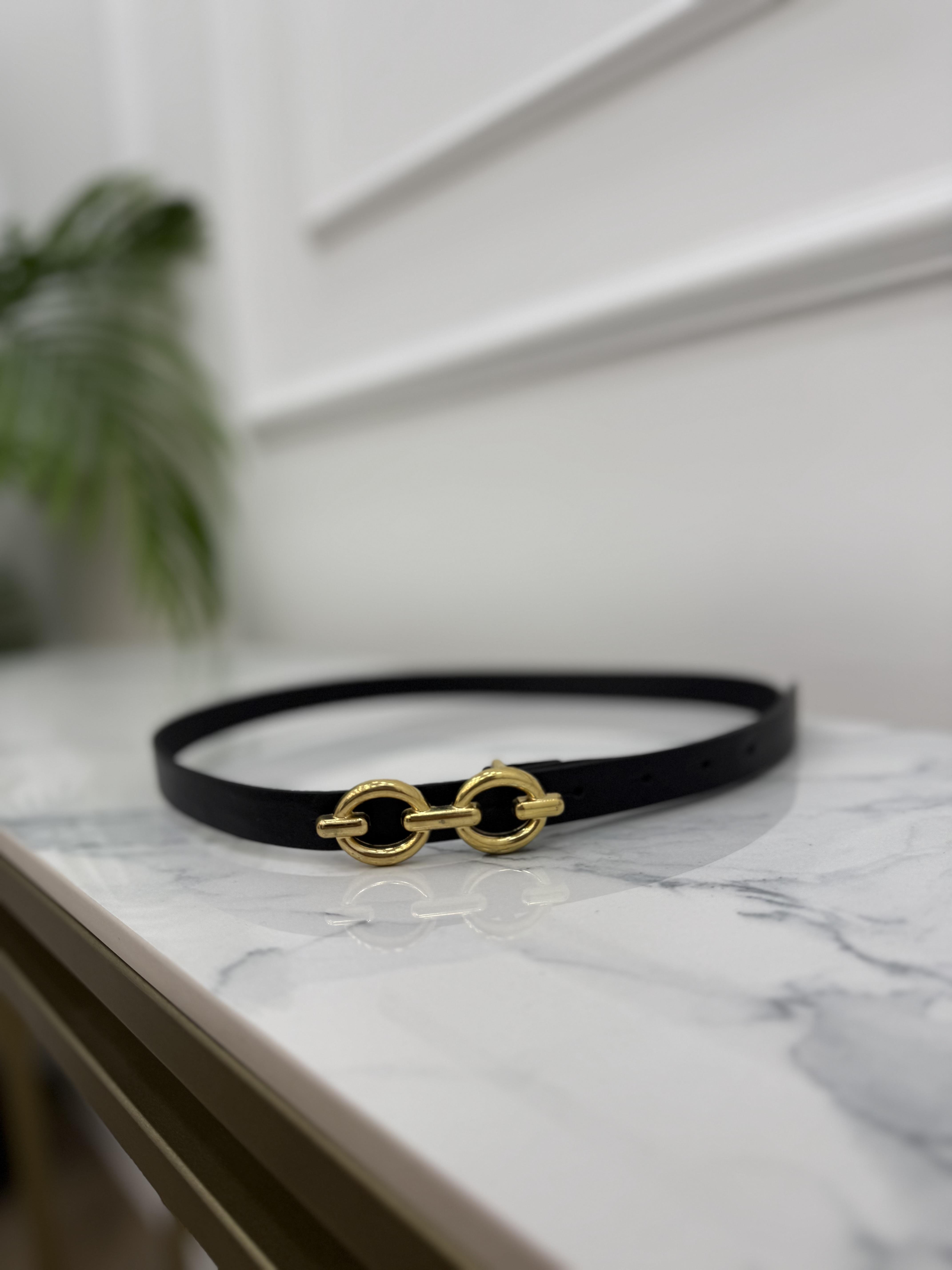 gold detaylı kemer siyah