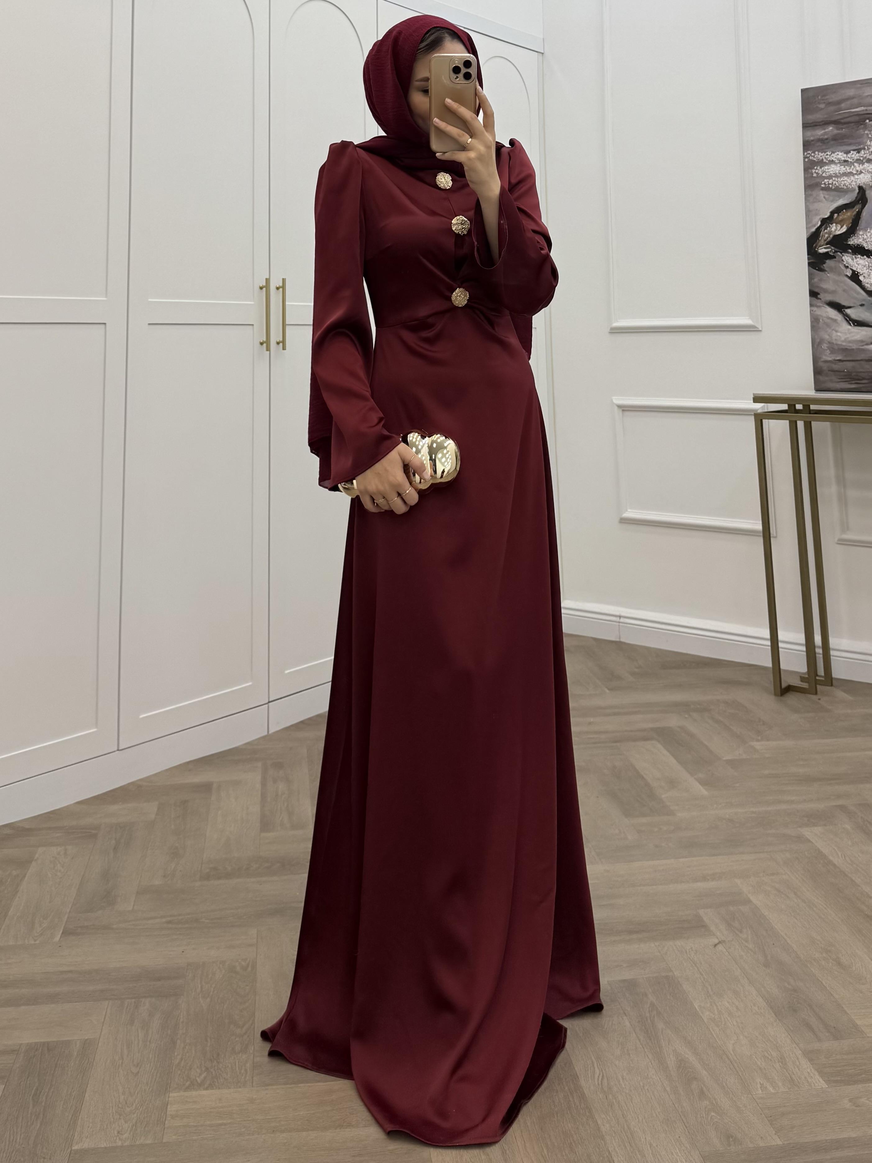 GOLD DÜĞMELİ SATEN ELBİSE BORDO