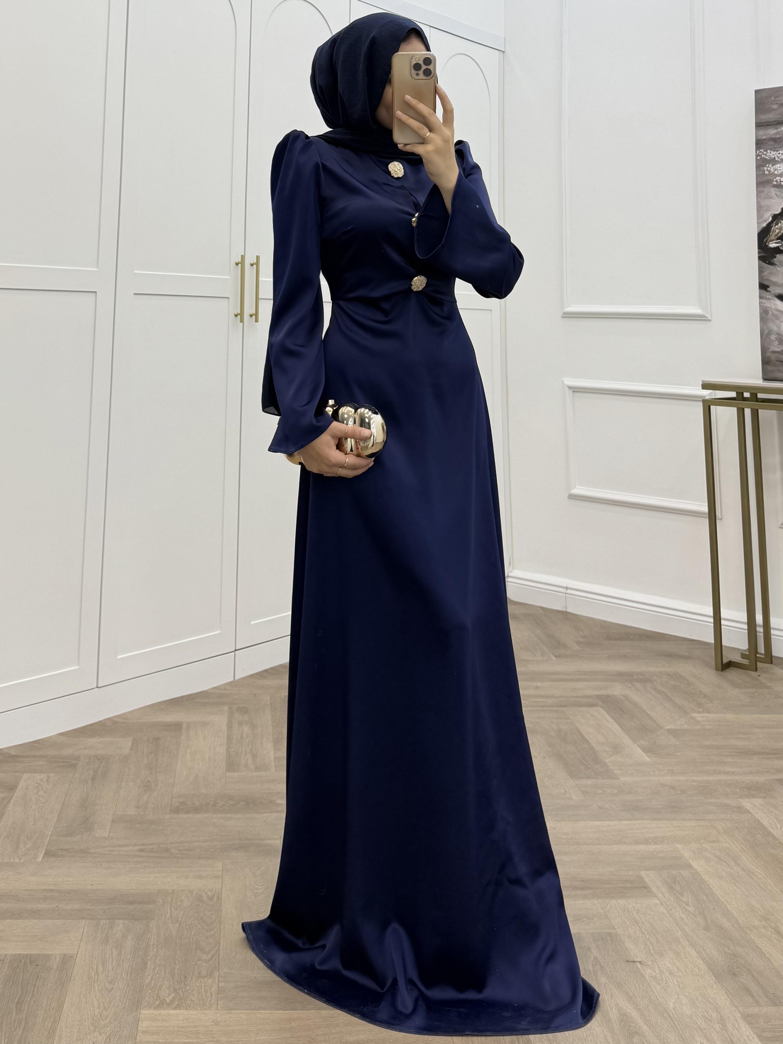 GOLD DÜĞMELİ SATEN ELBİSE LACİVERT