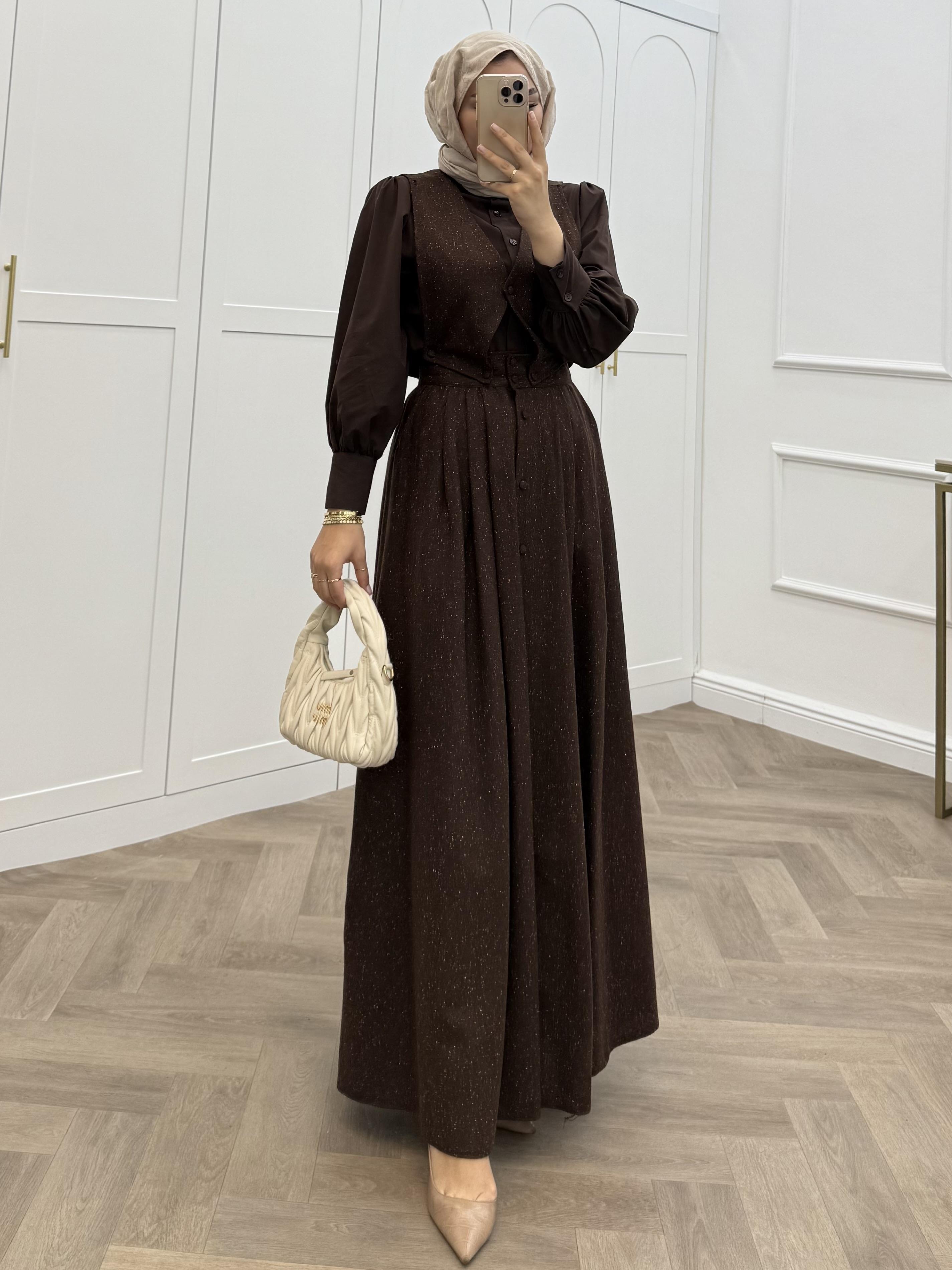 GÖMLEKLİ YELEKLİ TAKIM KAHVE