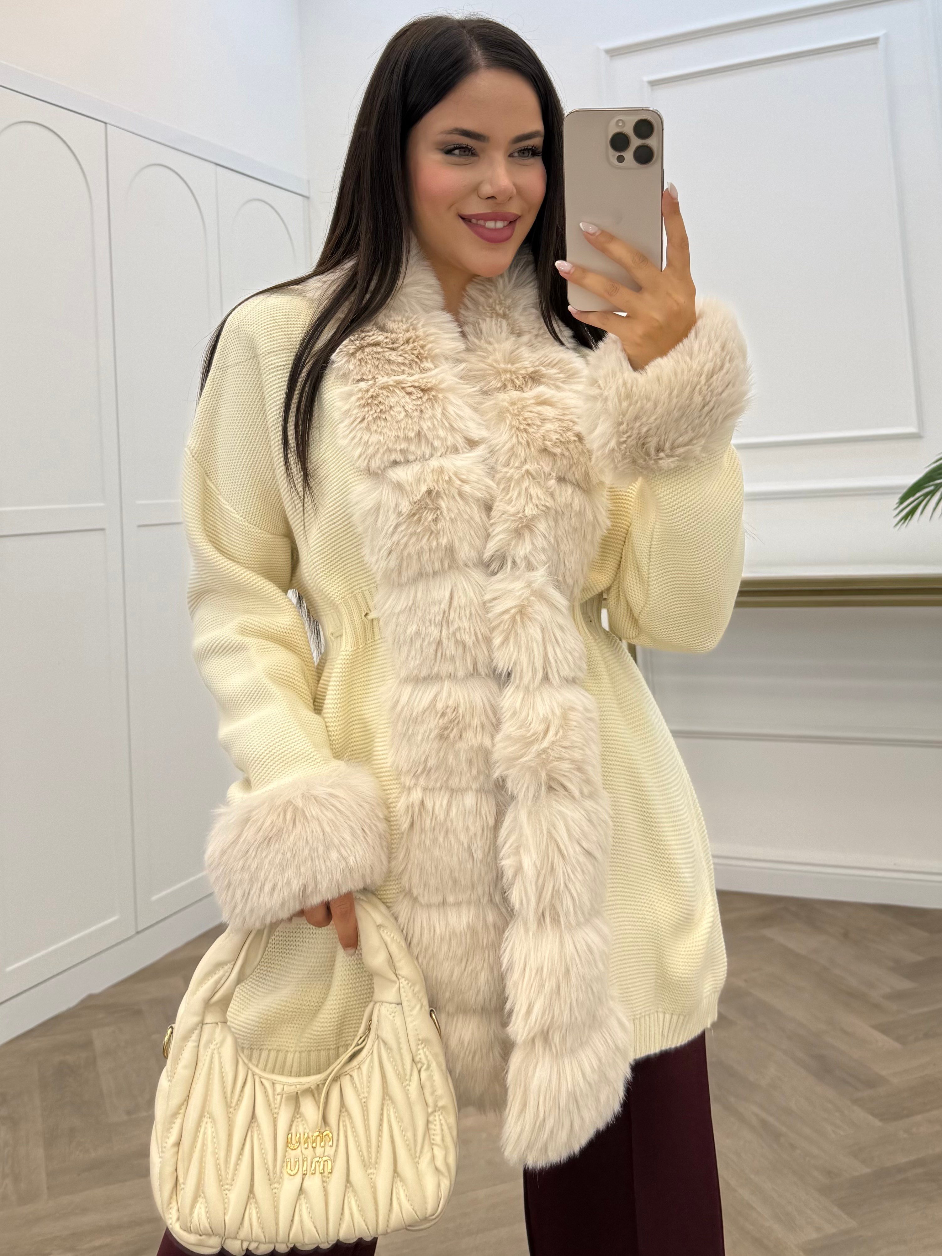 JESSİCA KÜRKLÜ TRİKO HIRKA TAŞ