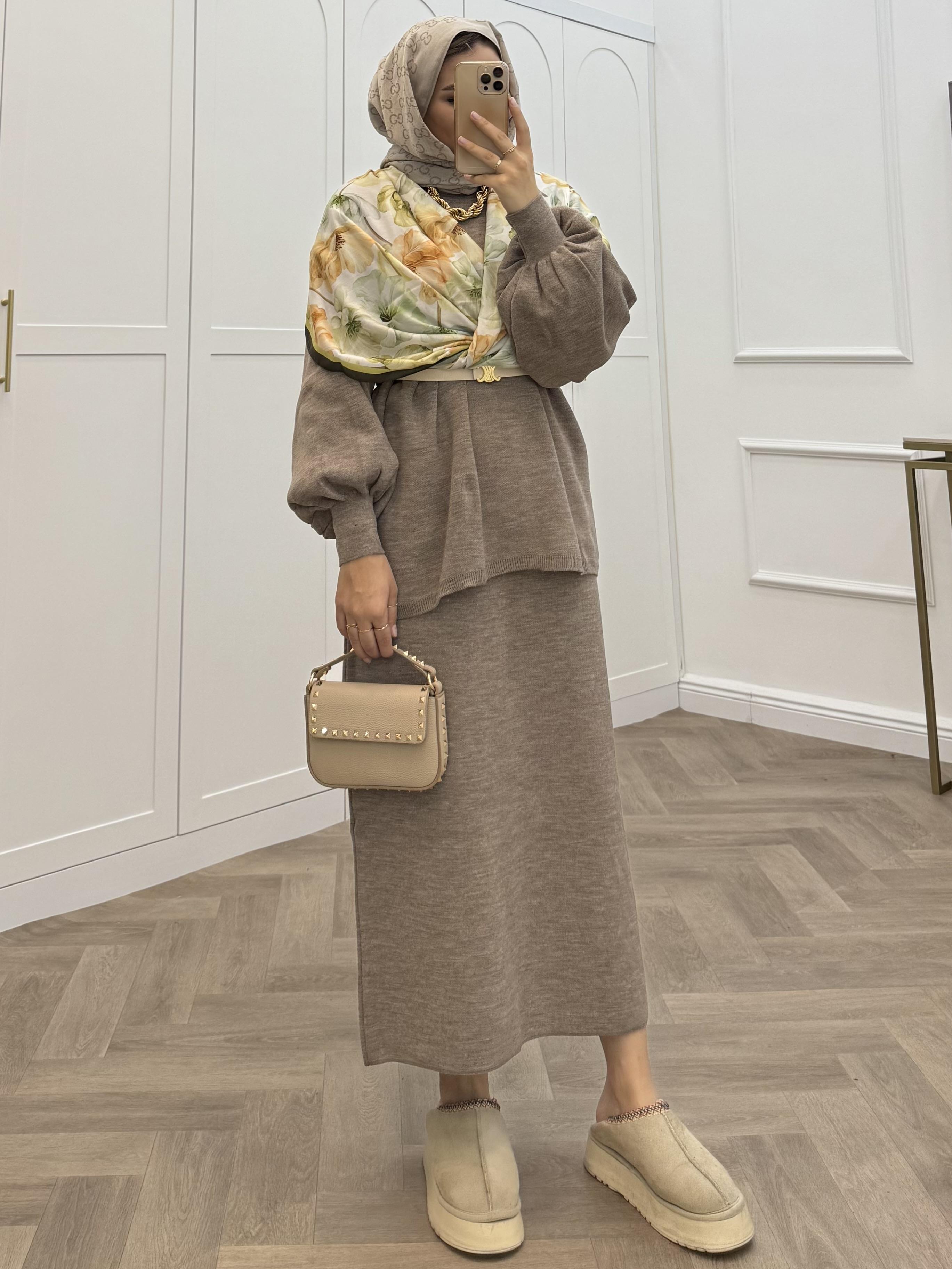 KALEM ETEKLİ TRİKO TAKIM VİZON