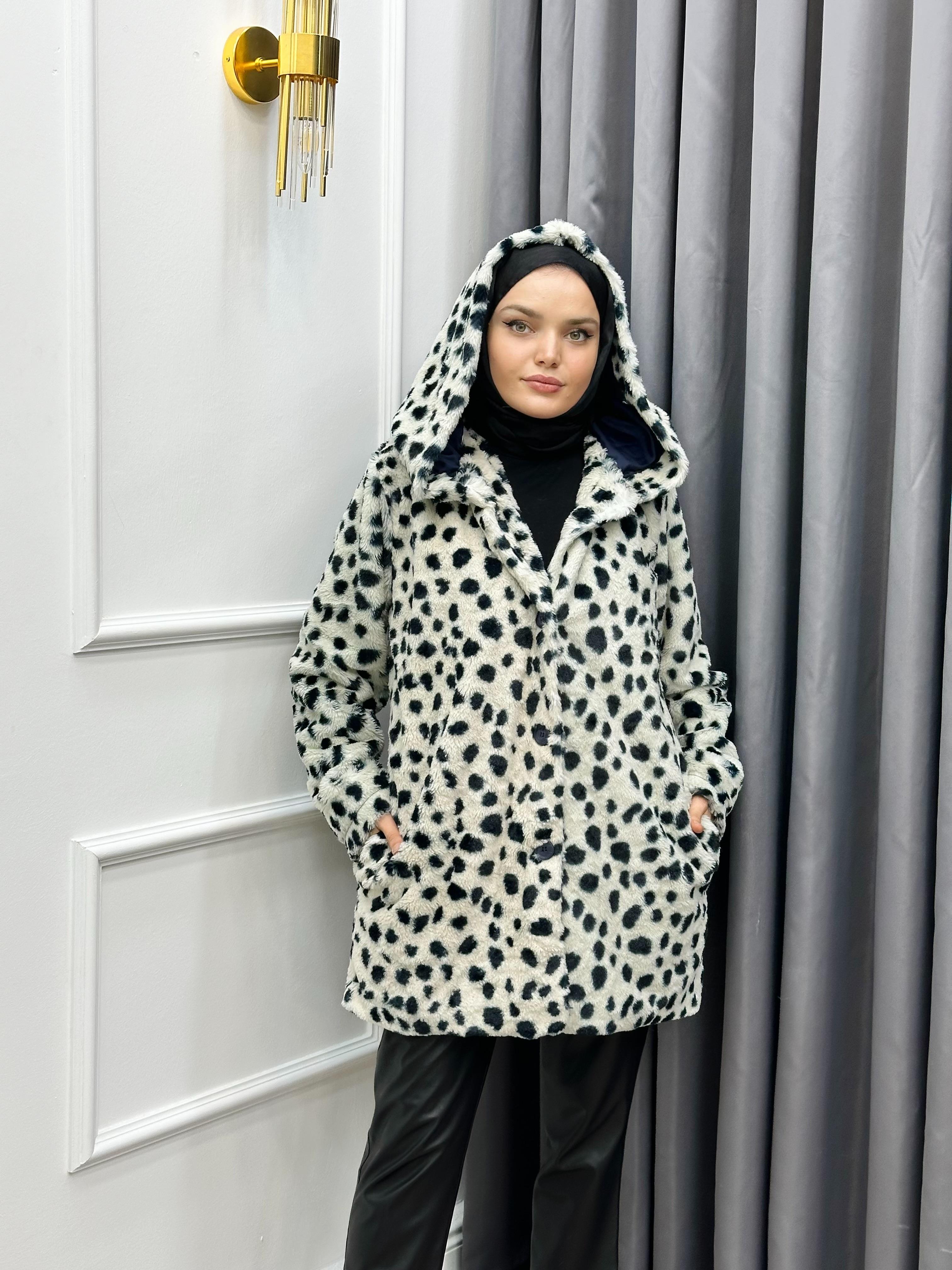 KAPÜŞONLU PELUŞ MONT BEYAZ