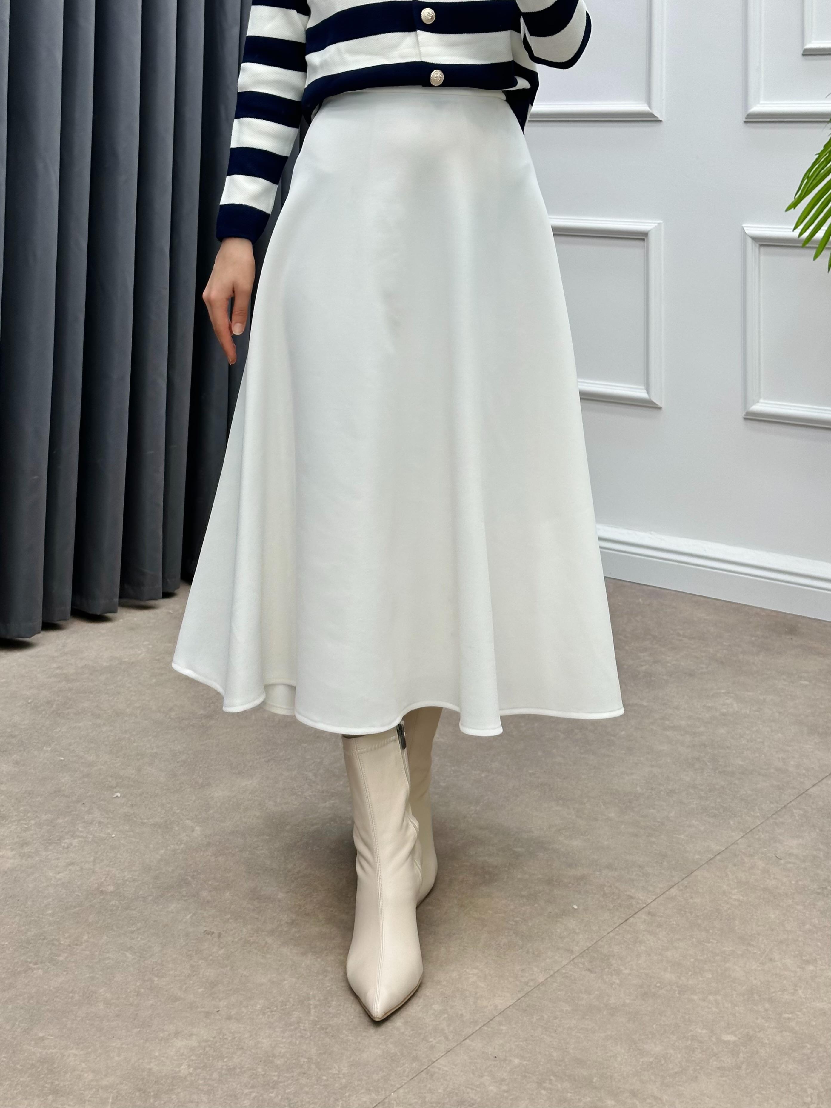 KEMER DETAYLI SCUBA ETEK BEYAZ