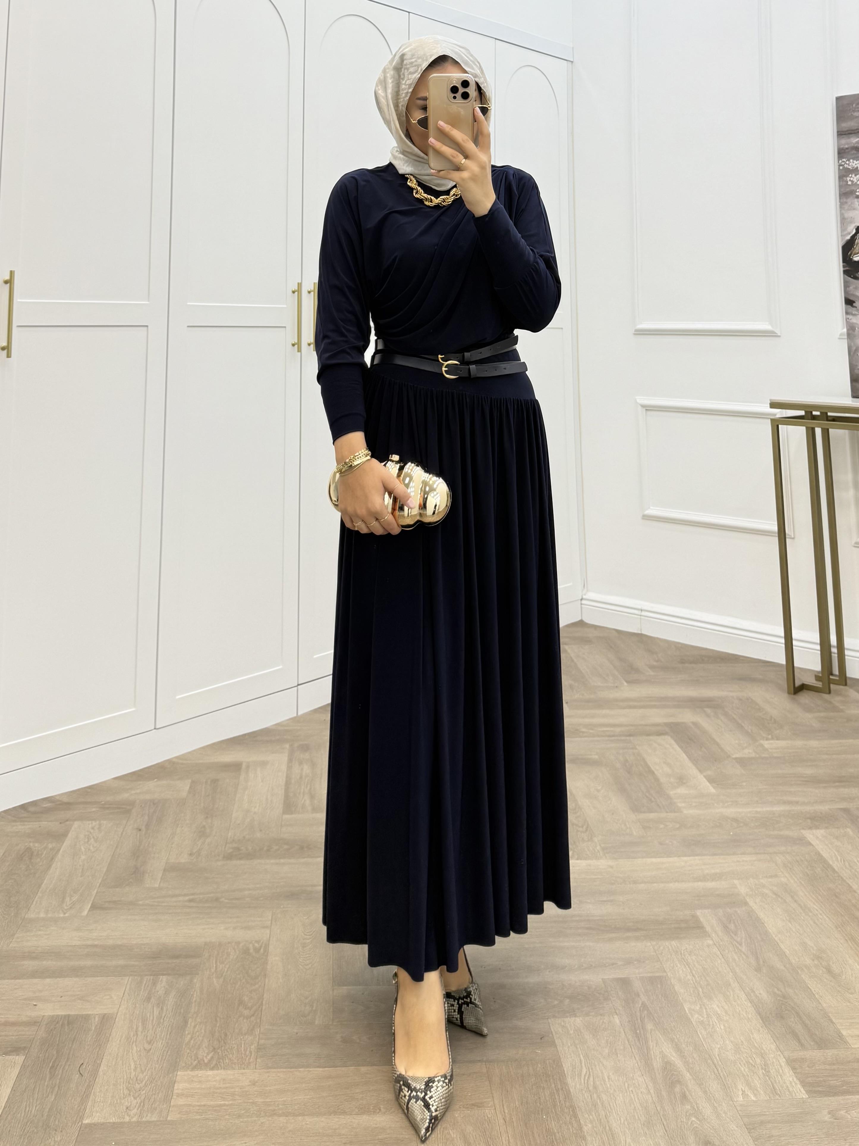 KENDİNDEN KEMERLİ SANDY ELBİSE LACİVERT