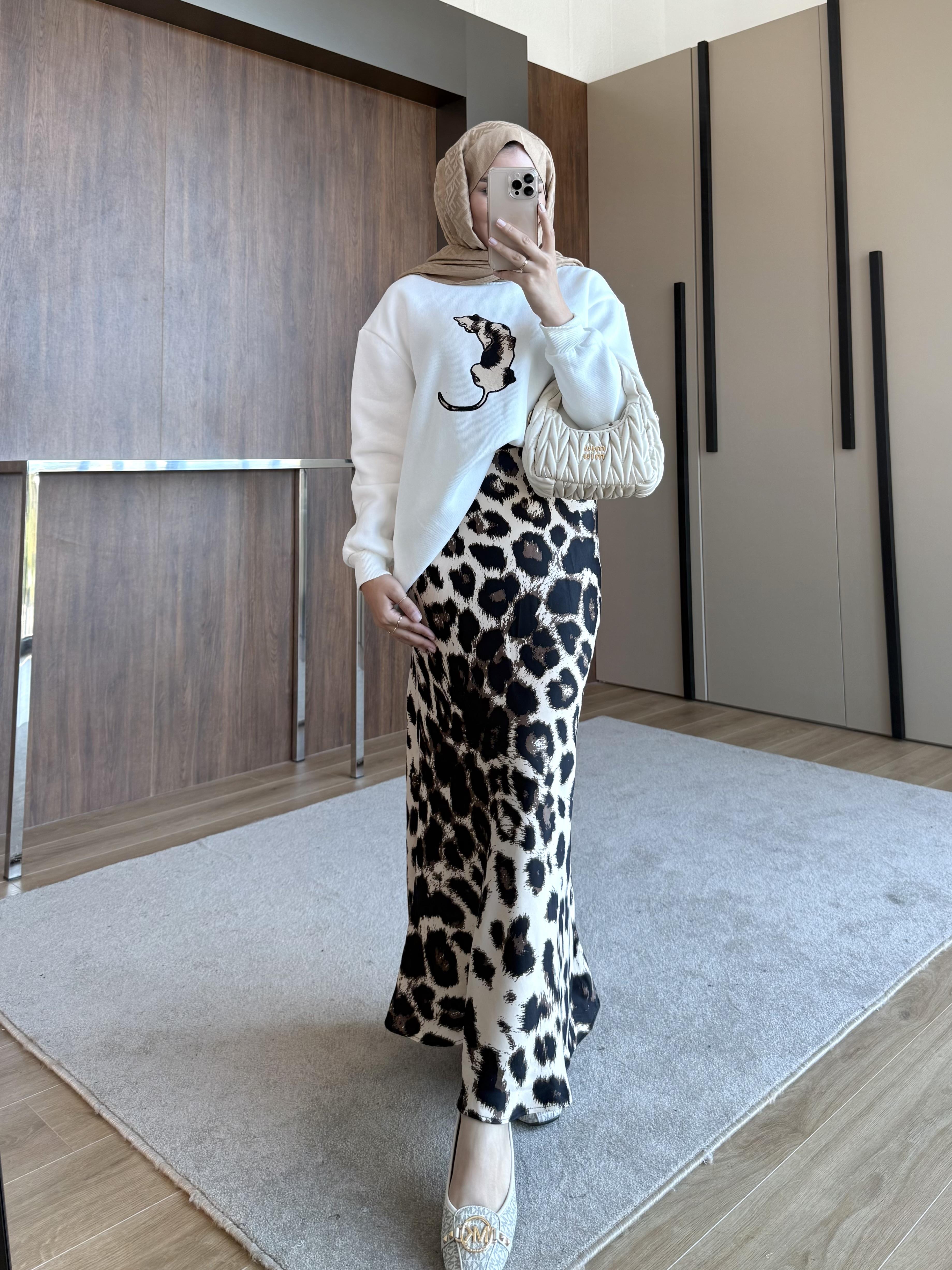 LEOPAR DESENLİ ETEKLİ TAKIM BEYAZ
