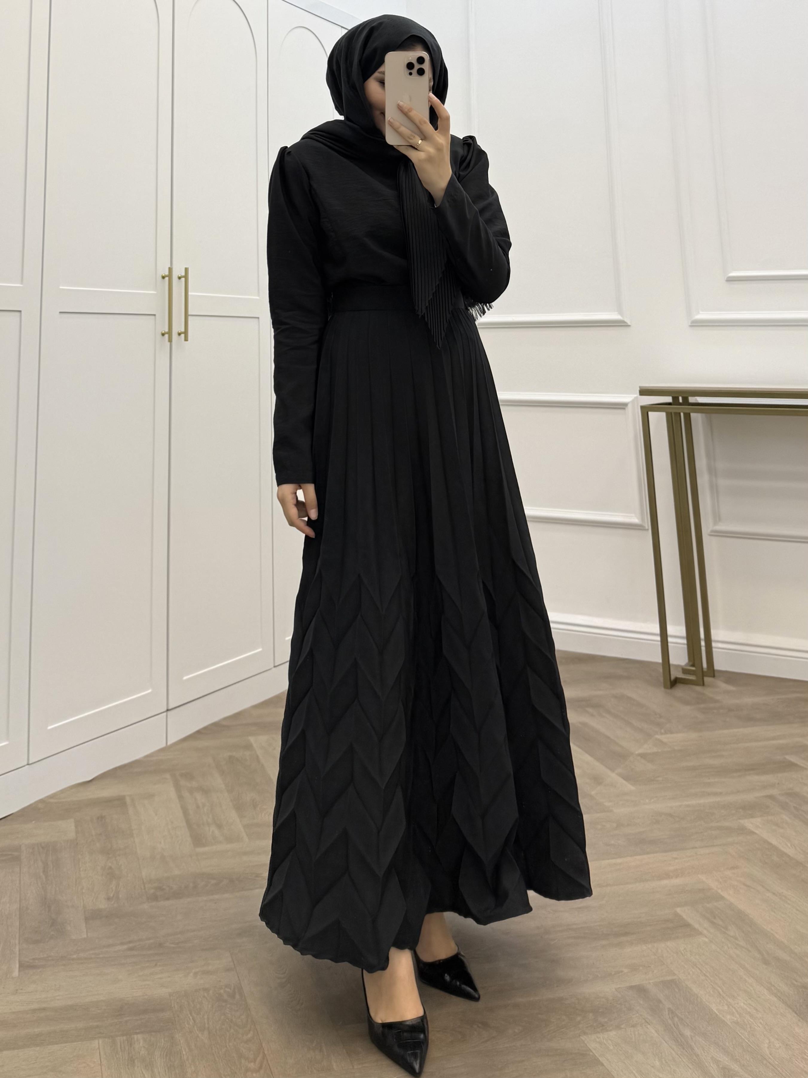 MERAL ETEKLİ TAKIM SİYAH