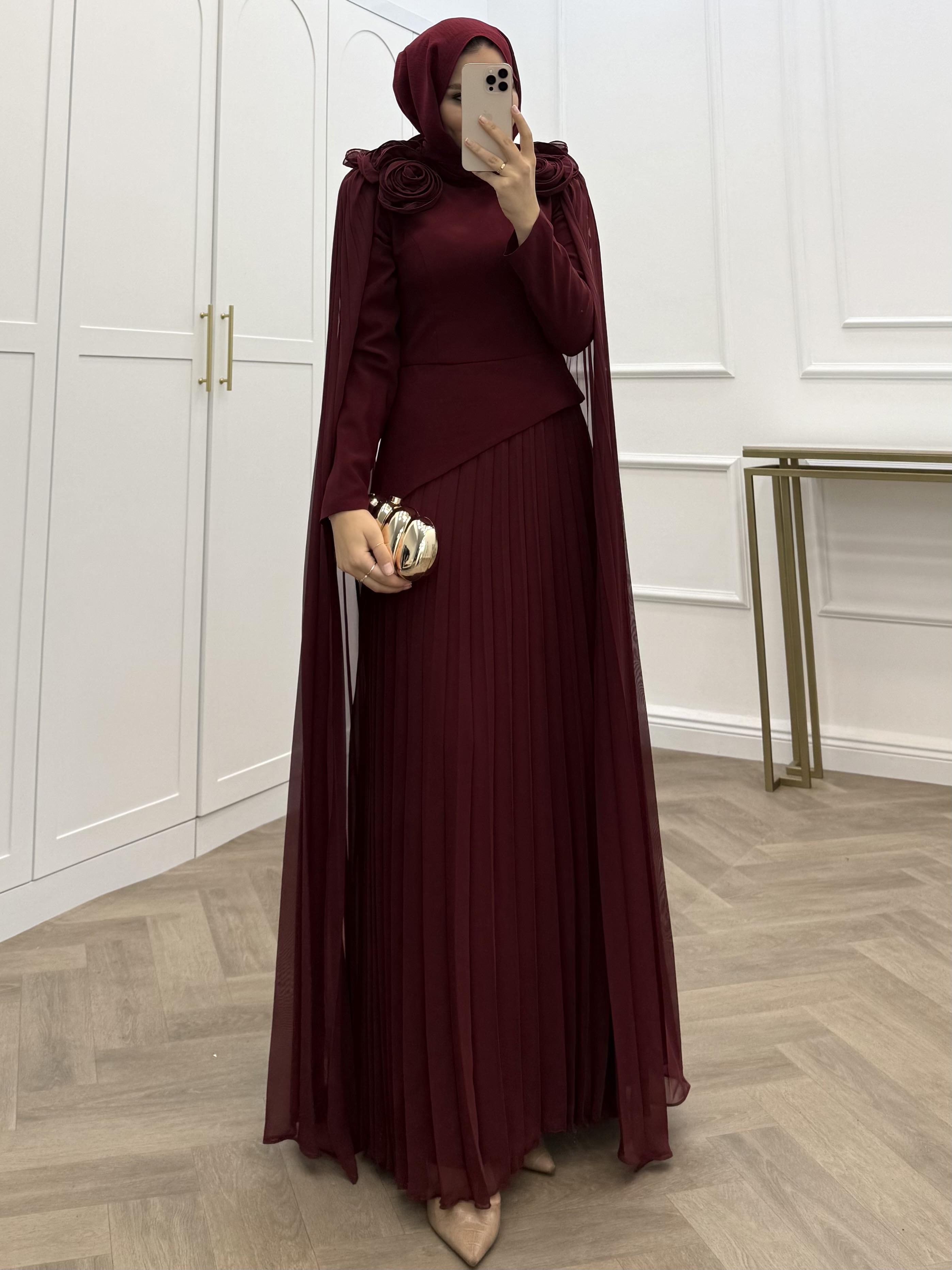 OMZU ÇİÇEK DETAYLI ŞİFON ELBİSE BORDO