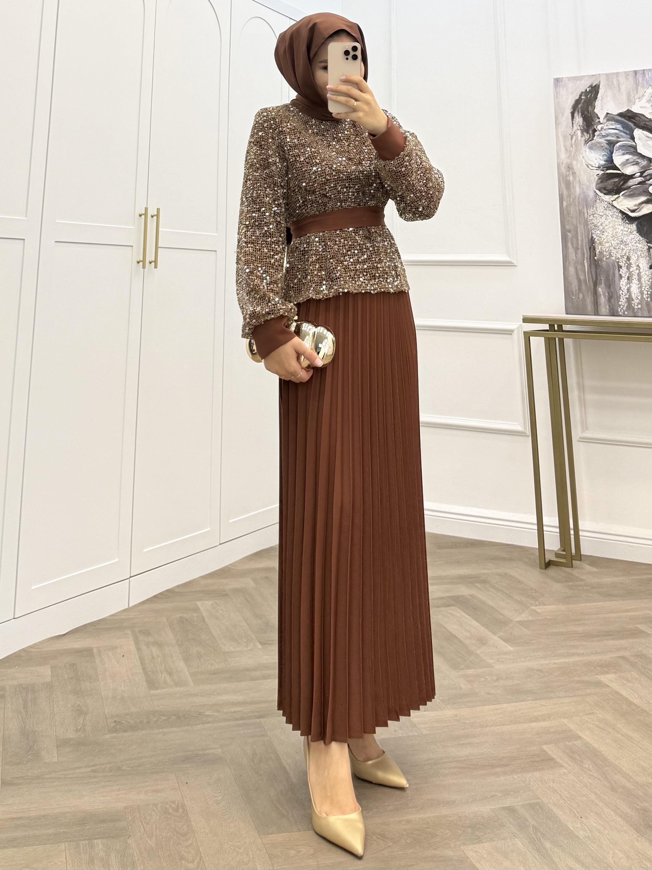 PAYETLİ  PİLİSE  ETEKLİ TAKIM TABA