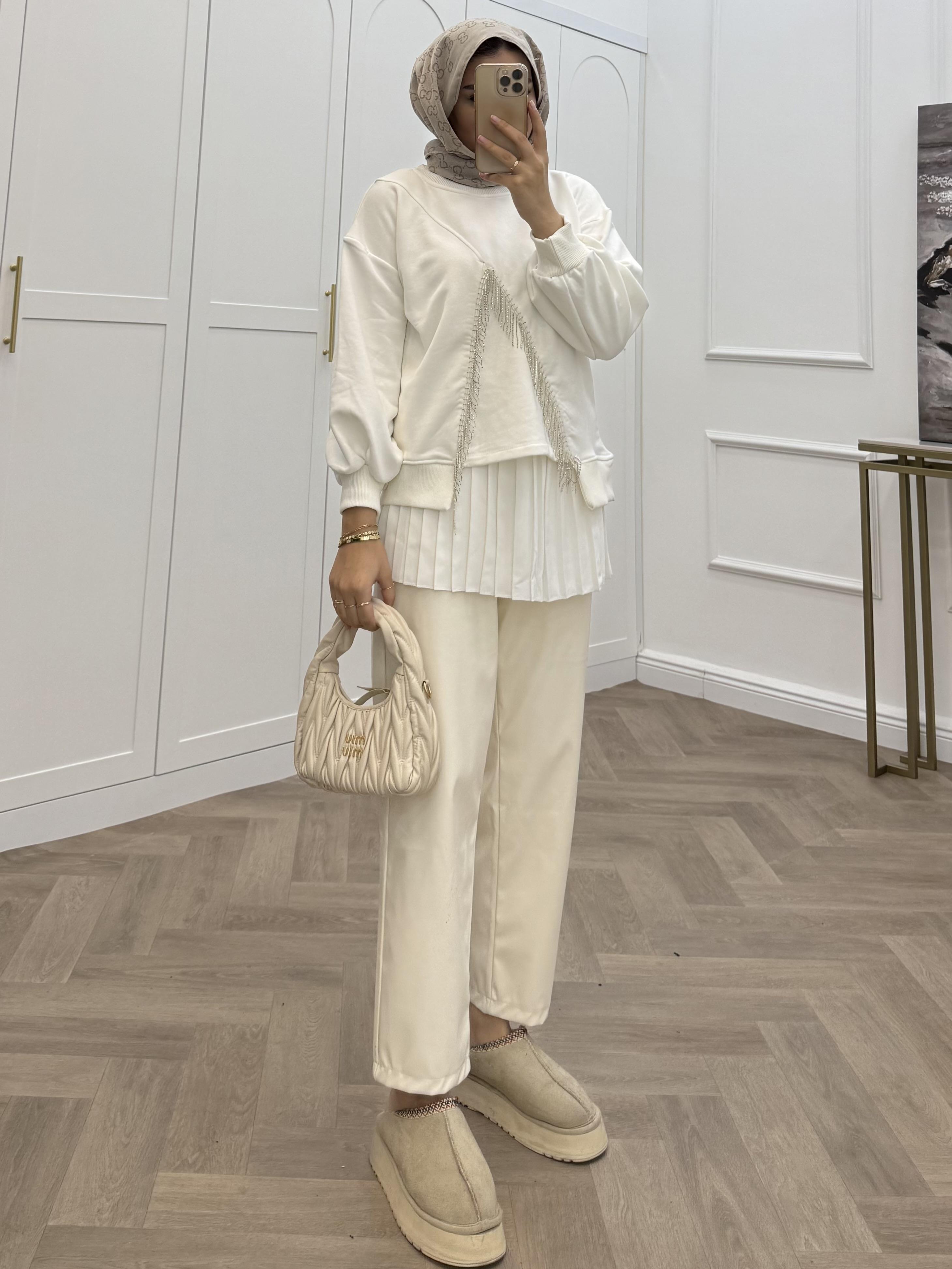 TAŞ PÜSKÜLLÜ SWEAT BEYAZ 