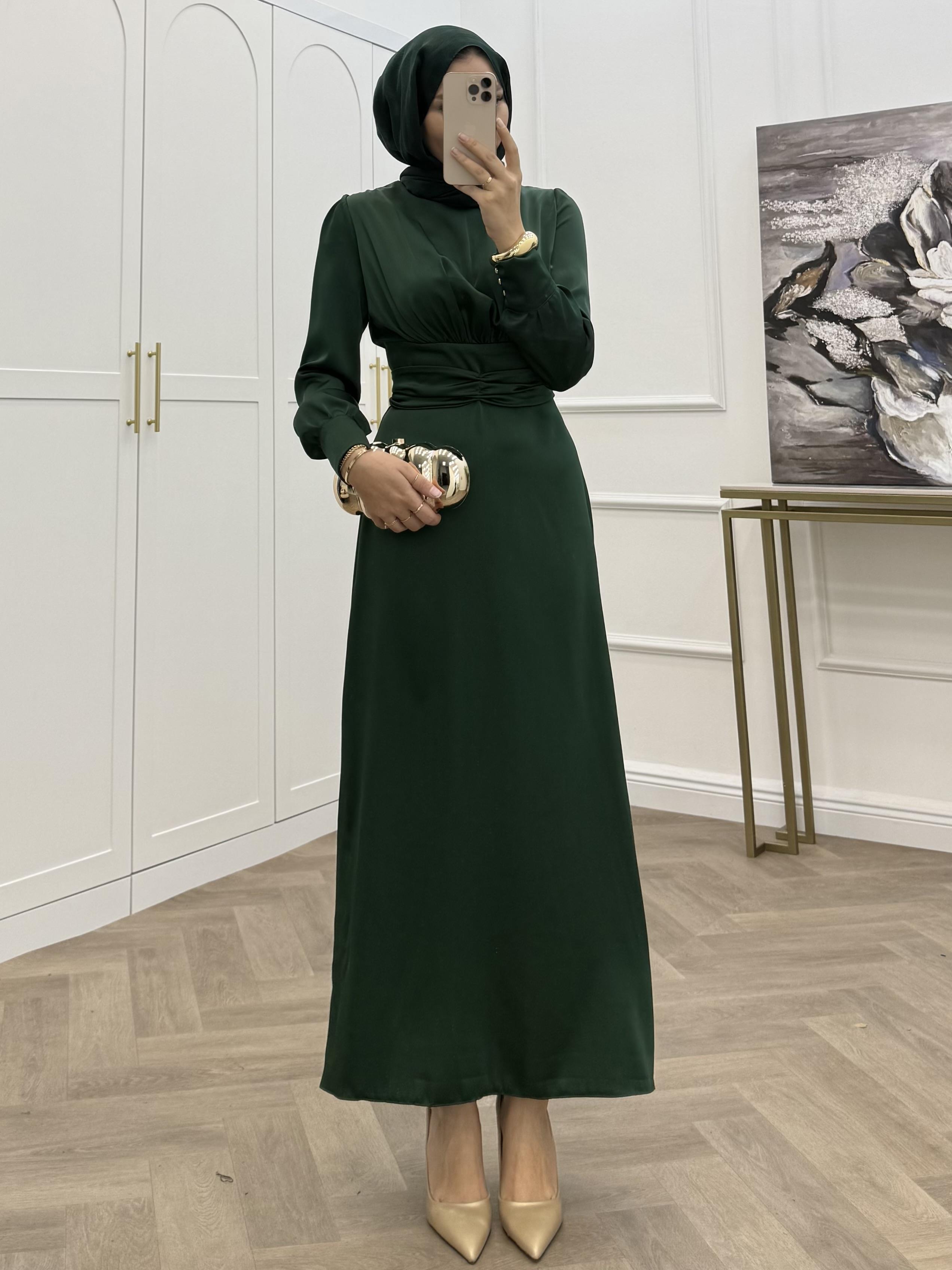 TAŞ TOKALI SATEN ELBİSE ZÜMRÜT