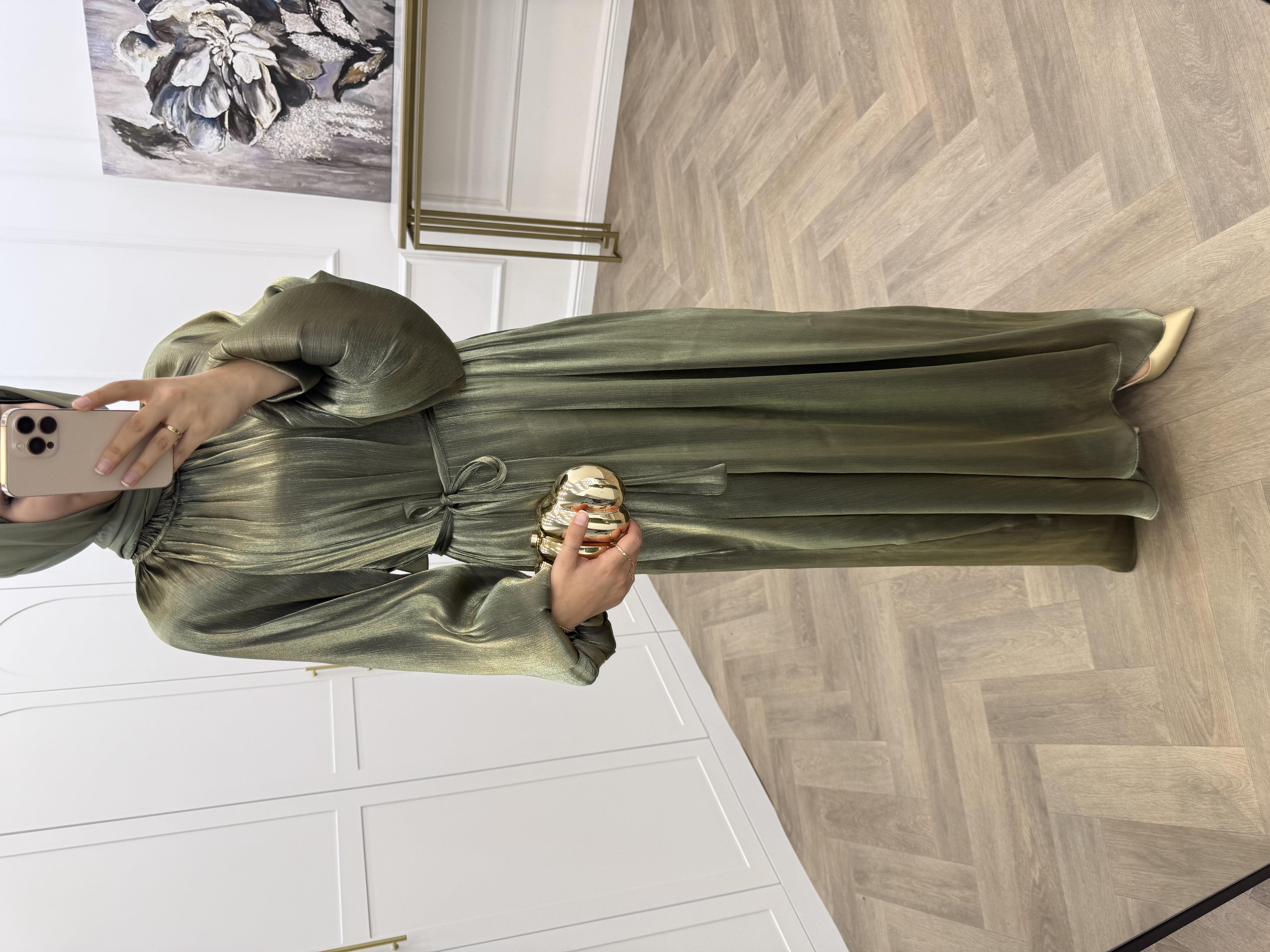 AKSESUAR DETAY JANJAN ELBİSE HAKİ