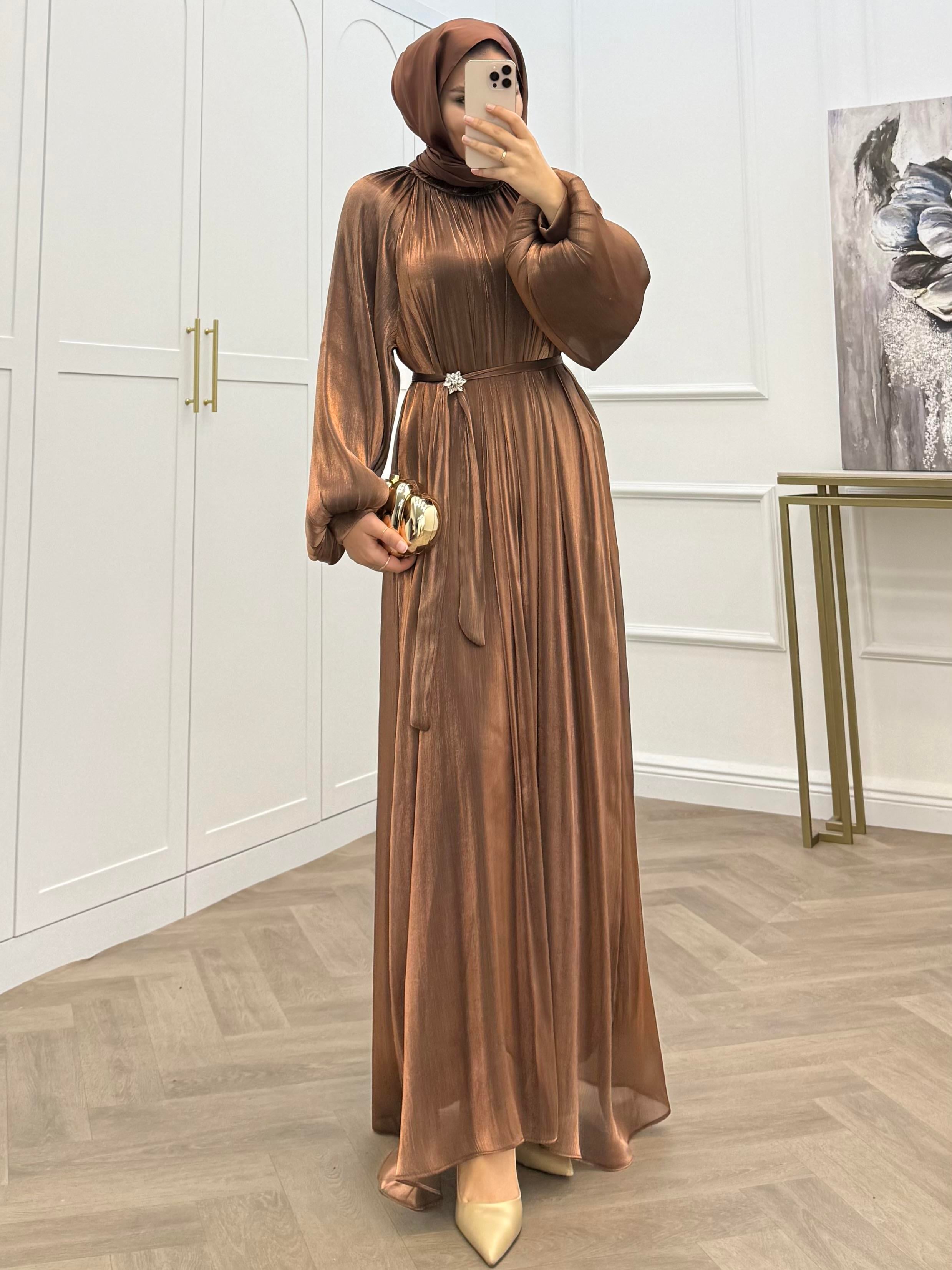 AKSESUAR DETAY JANJAN ELBİSE KAHVE                                                    