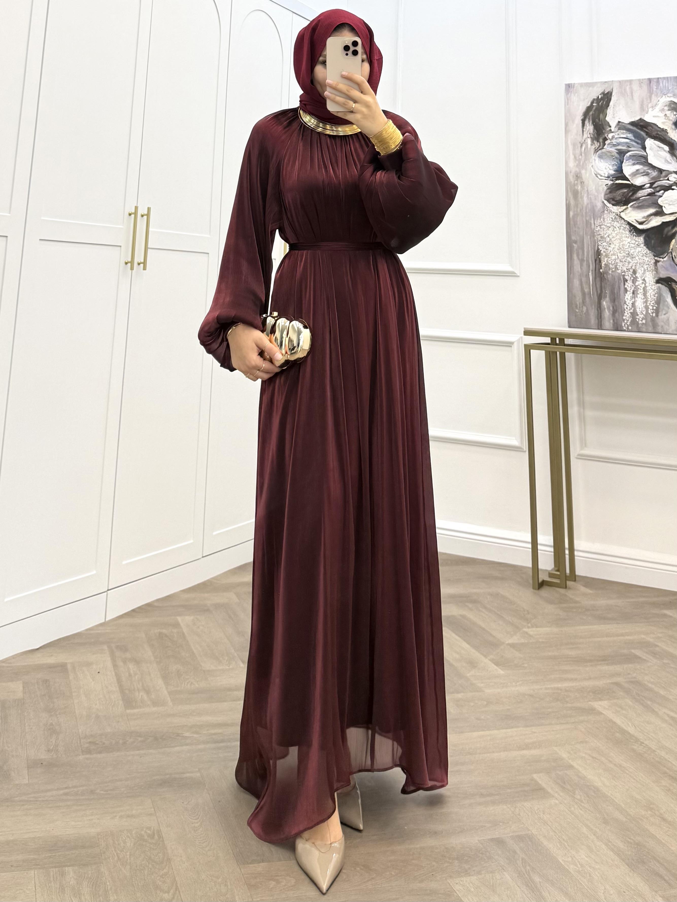 AKSESUAR DETAY ORGANZE ELBİSE BORDO