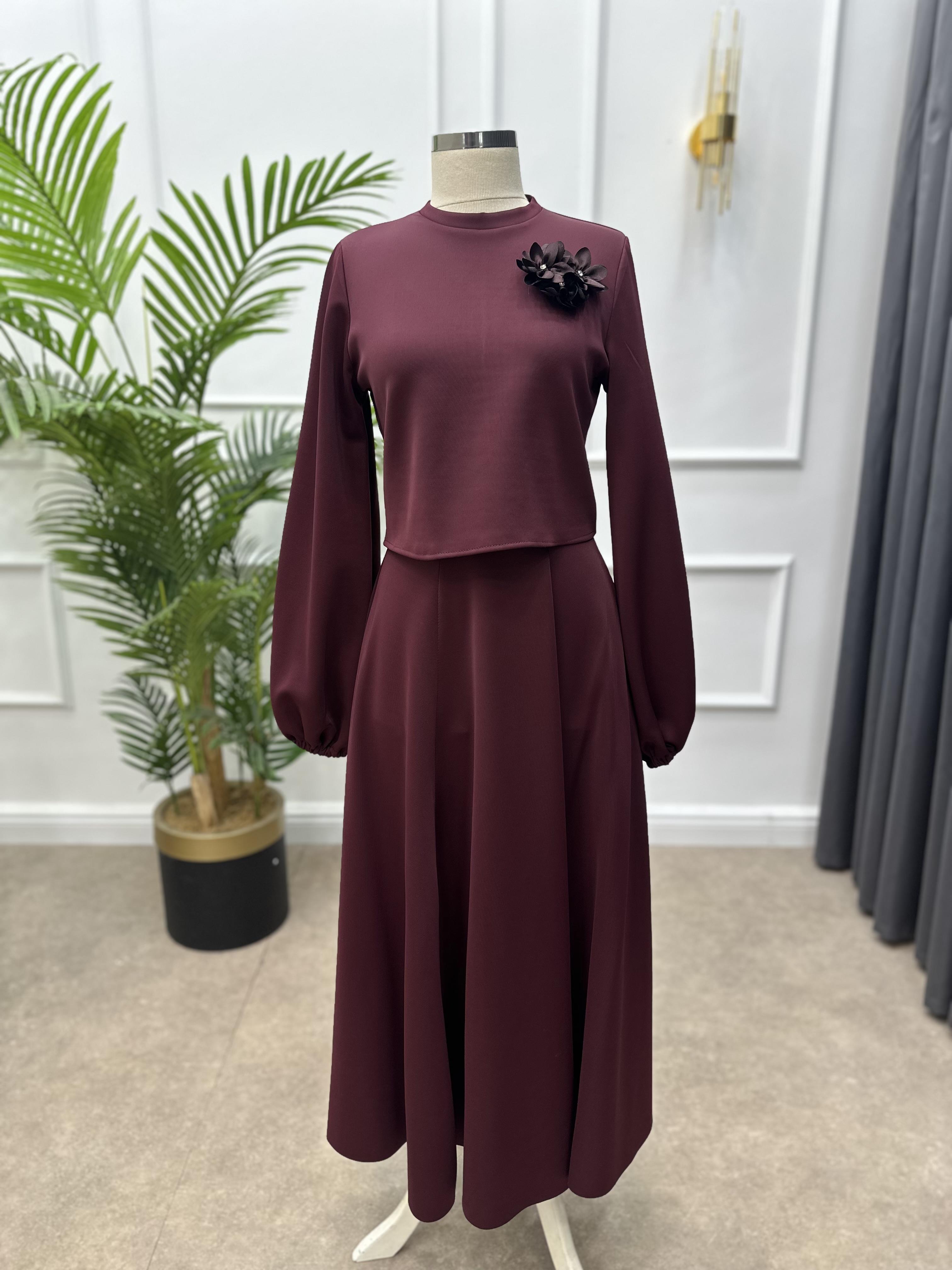 AKSESUAR DETAYLI SCUBA ETEKLİ TAKIM BORDO