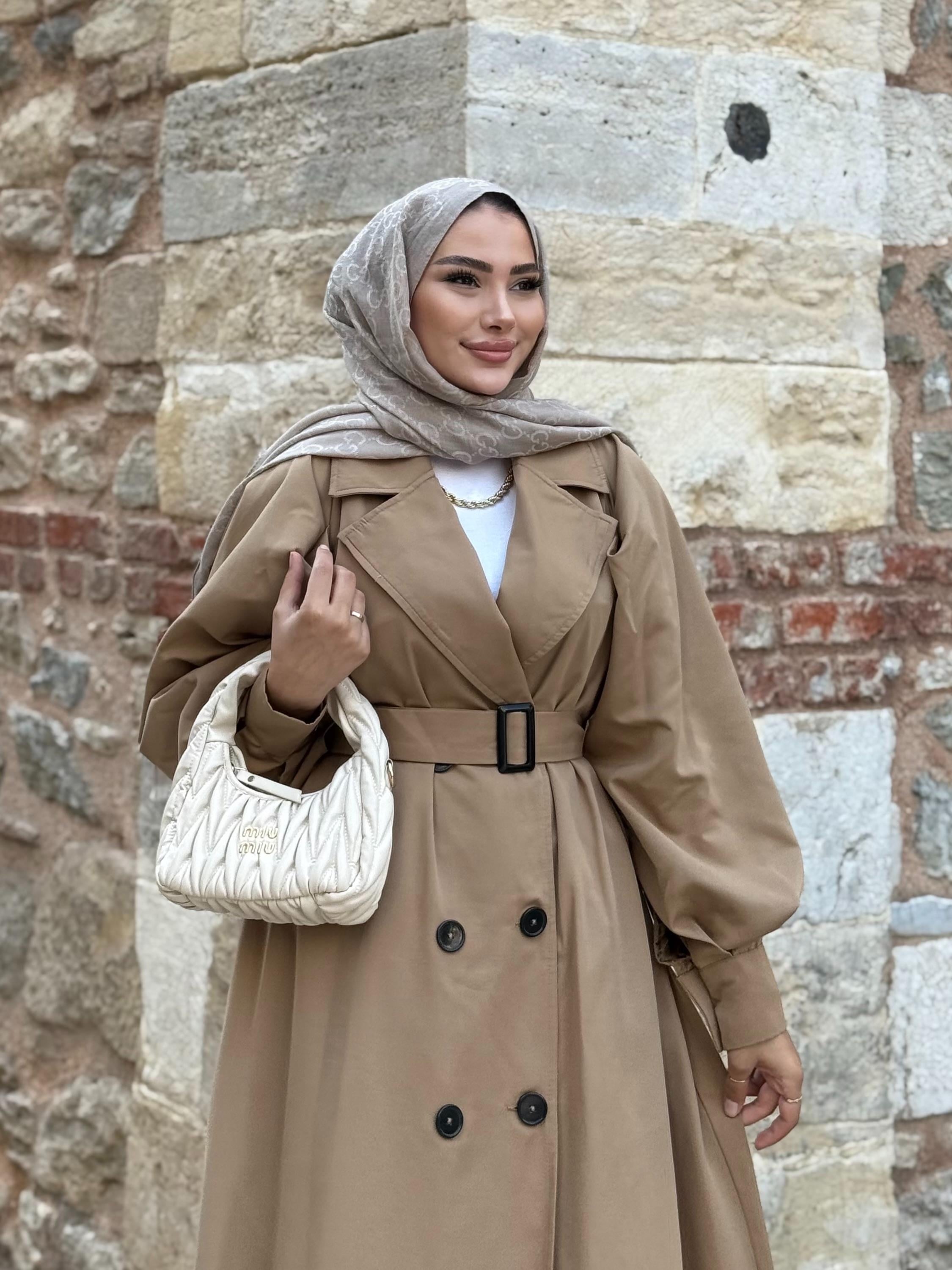 ALTI DÜĞMELİ KOL PİLELİ TRENÇKOT CAMEL