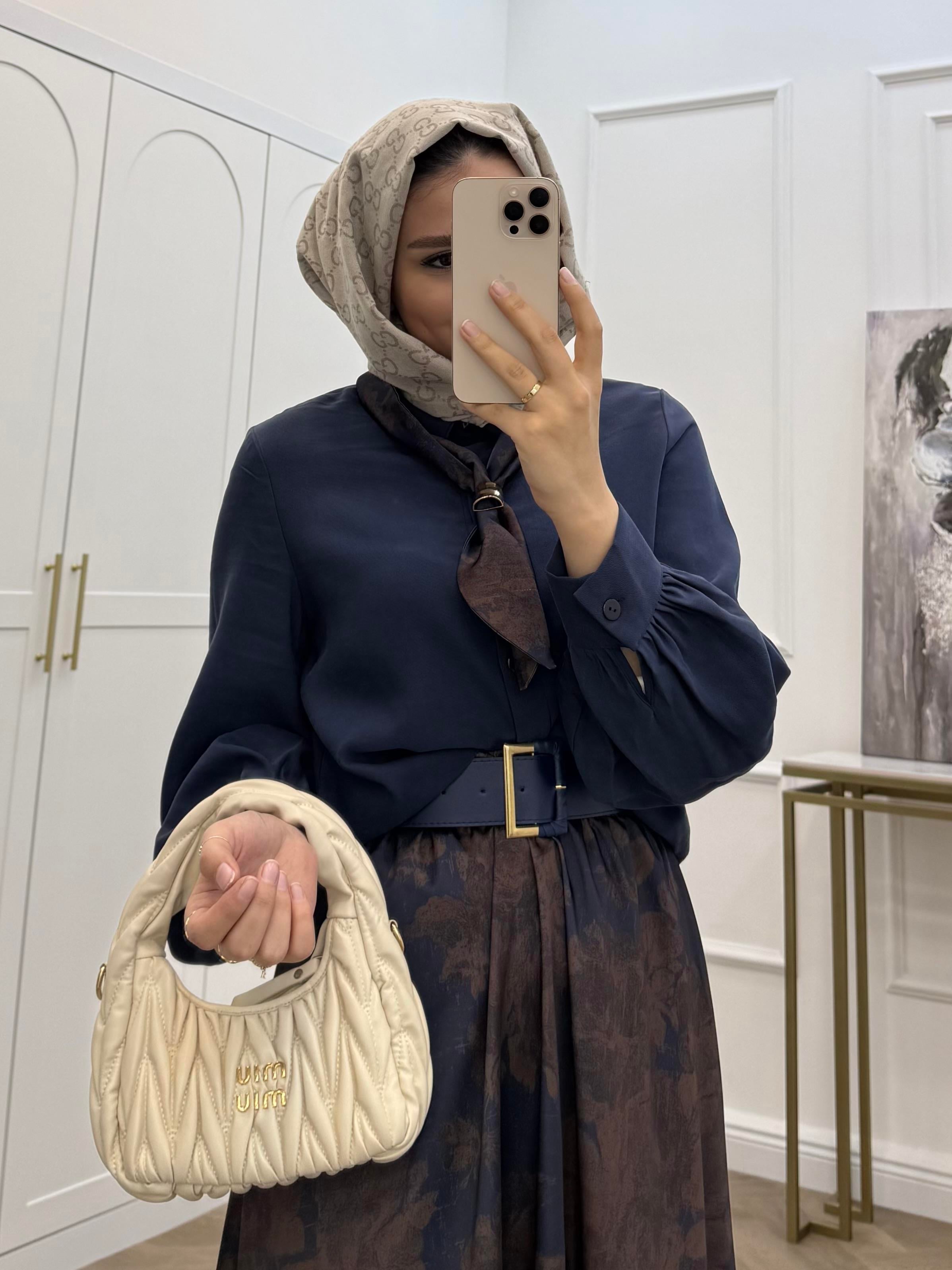 ALYA FULARLI ETEKLİ TAKIM LACİVERT