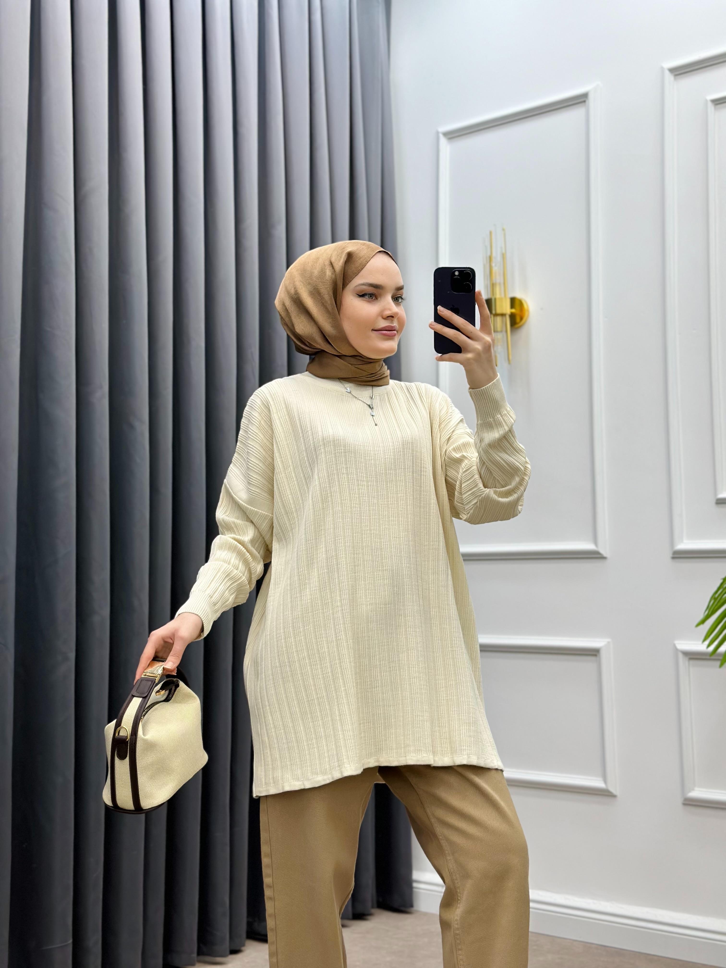 BASİC TRİKO KAZAK KREM