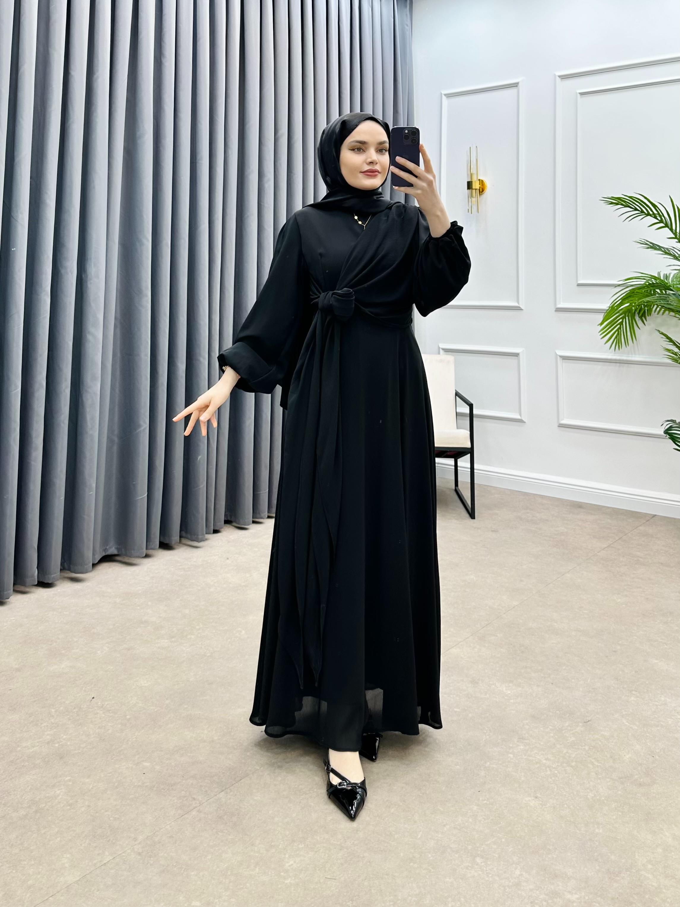 BEL BAĞLAMALI ŞİFON ELBİSE SİYAH