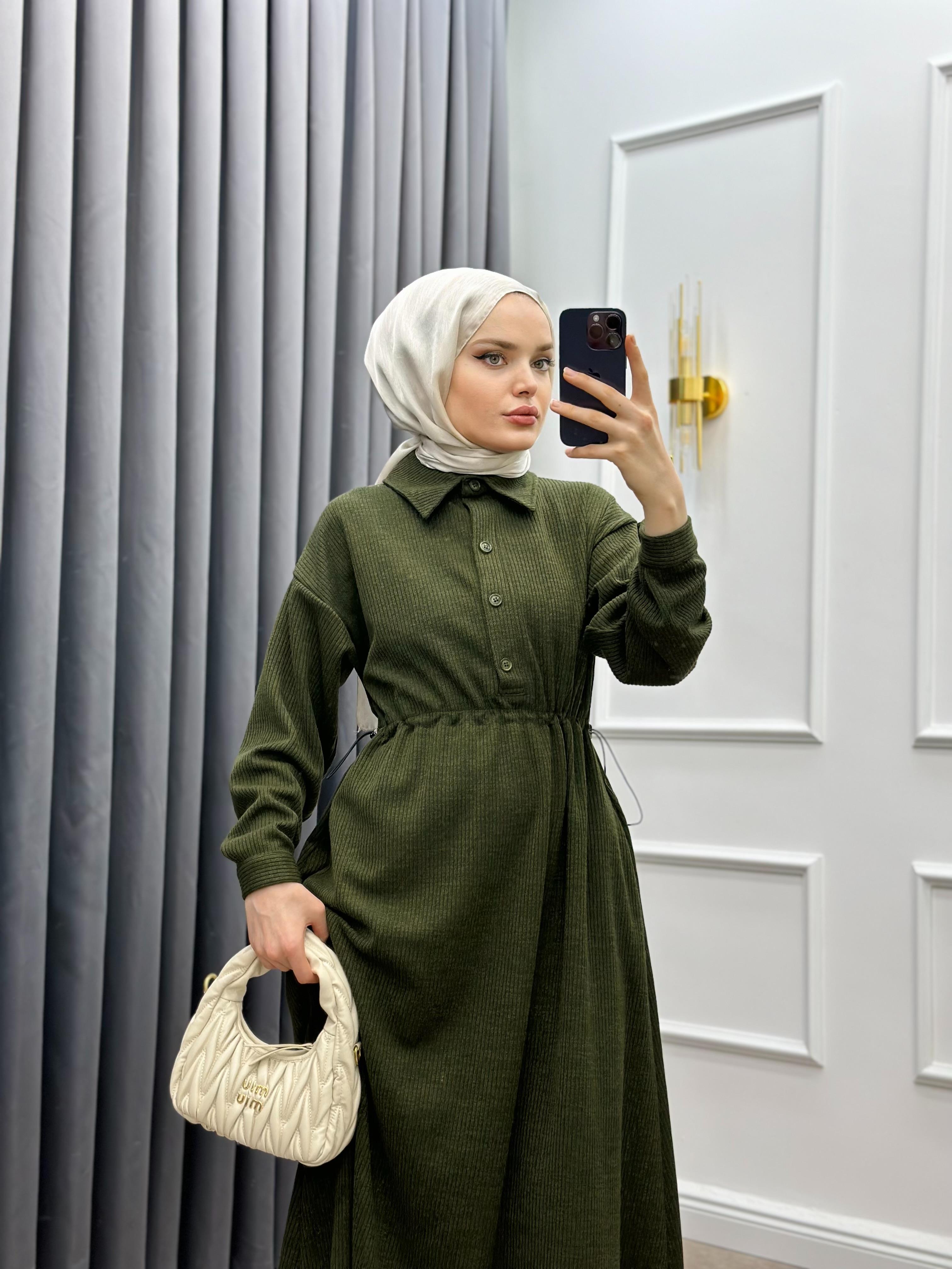 BELDEN BAĞLAMALI TRİKO ELBİSE HAKİ