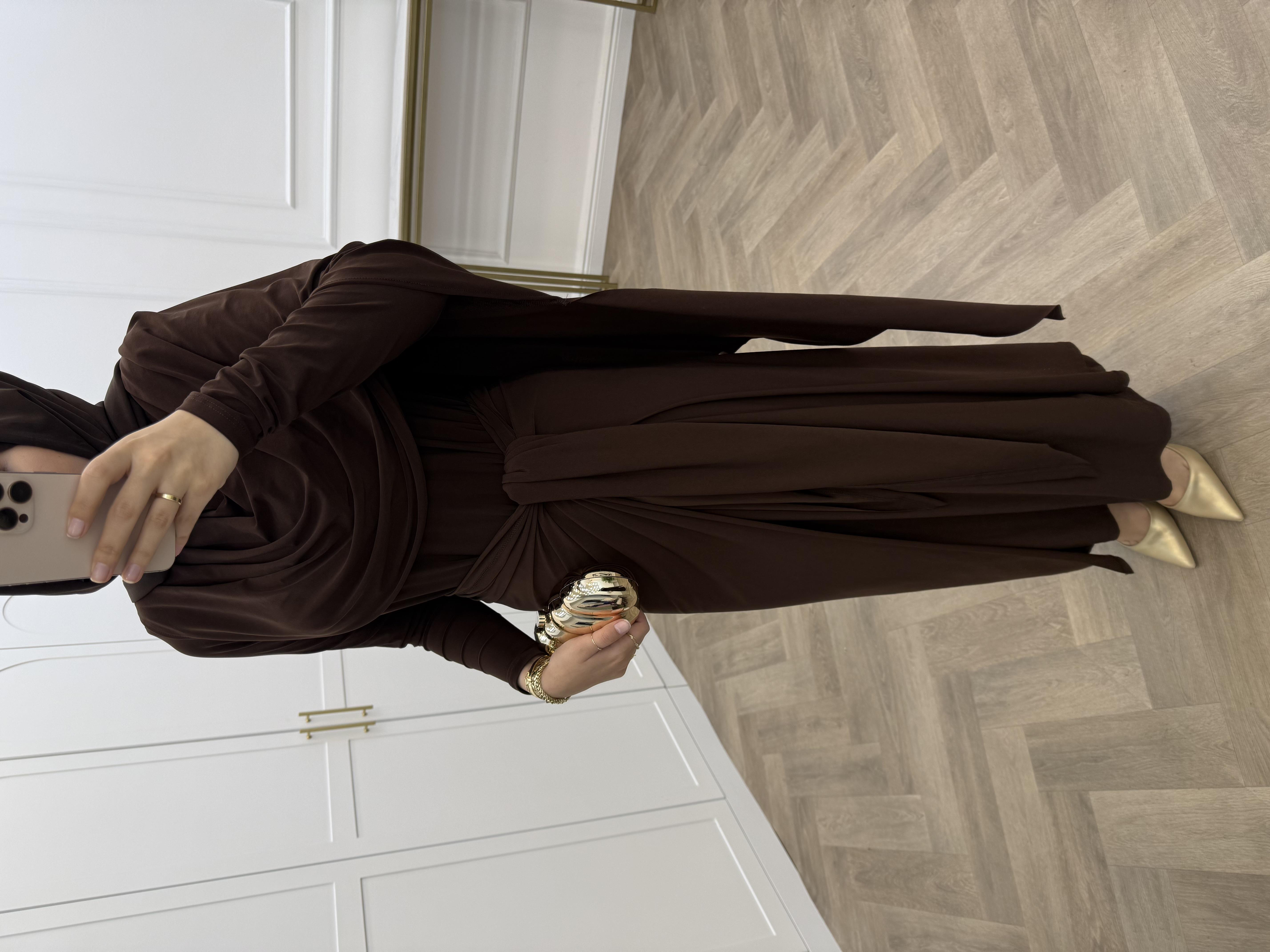 BELDEN PARÇA DETAYLI SANDY ELBİSE KAHVE