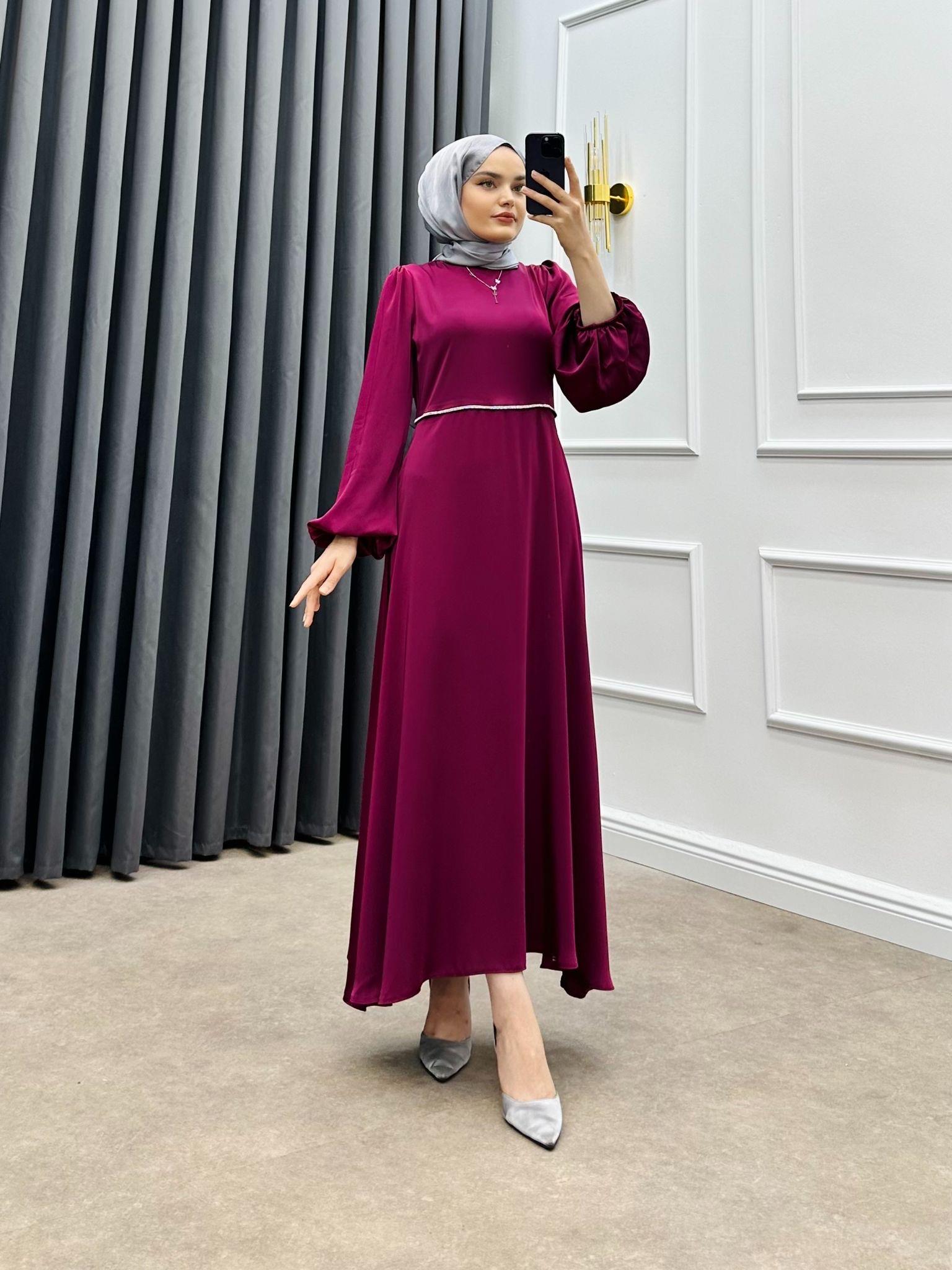 BELİ TAŞLI BALON KOL SATEN ELBİSE MÜRDÜM 