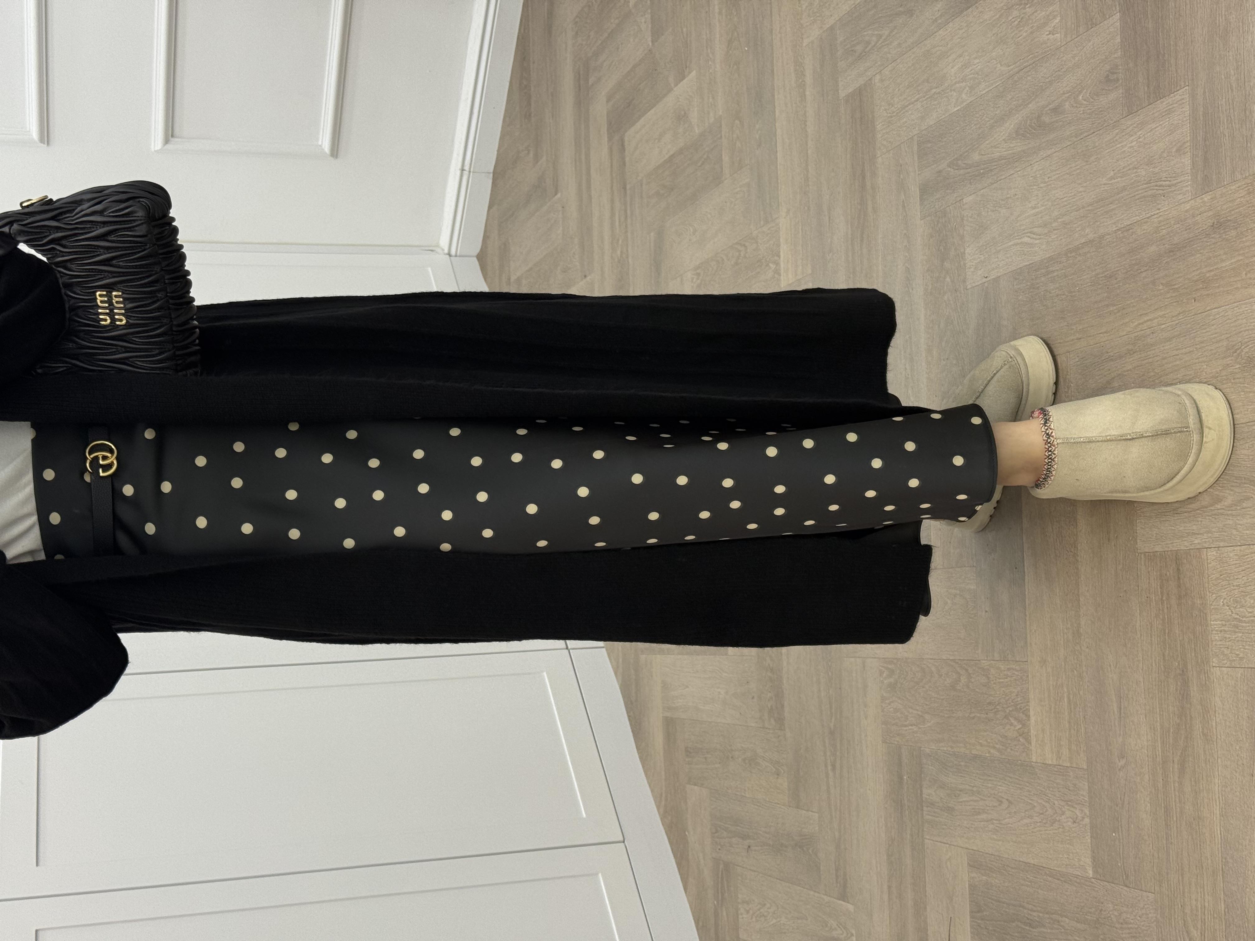 BENEKLİ SATEN ETEK SİYAH