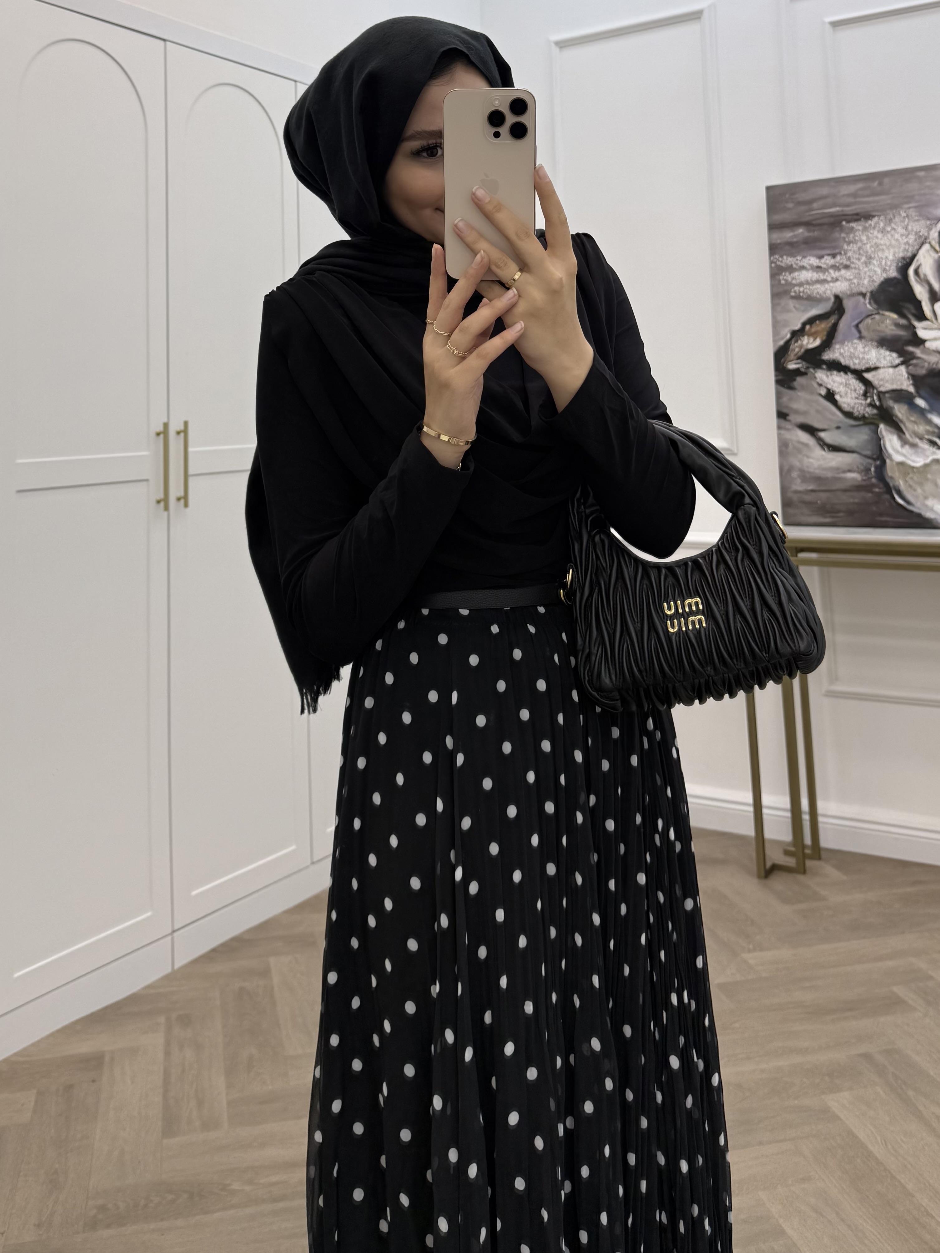 BENEKLİ ŞİFON KRAŞ ETEK  SİYAH