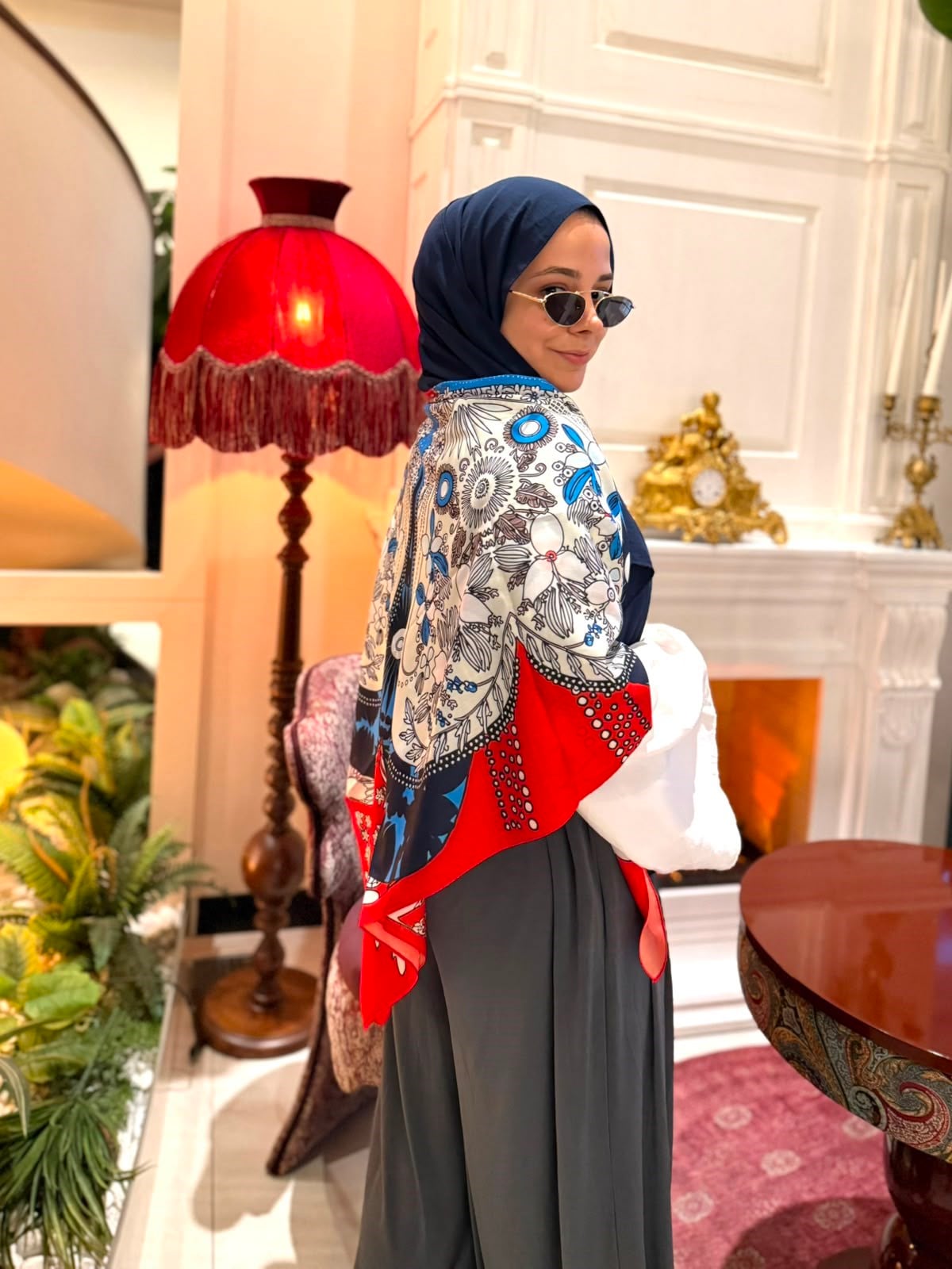 BEZEN ETNİK DESEN OMUZ ŞALI KIRMIZI