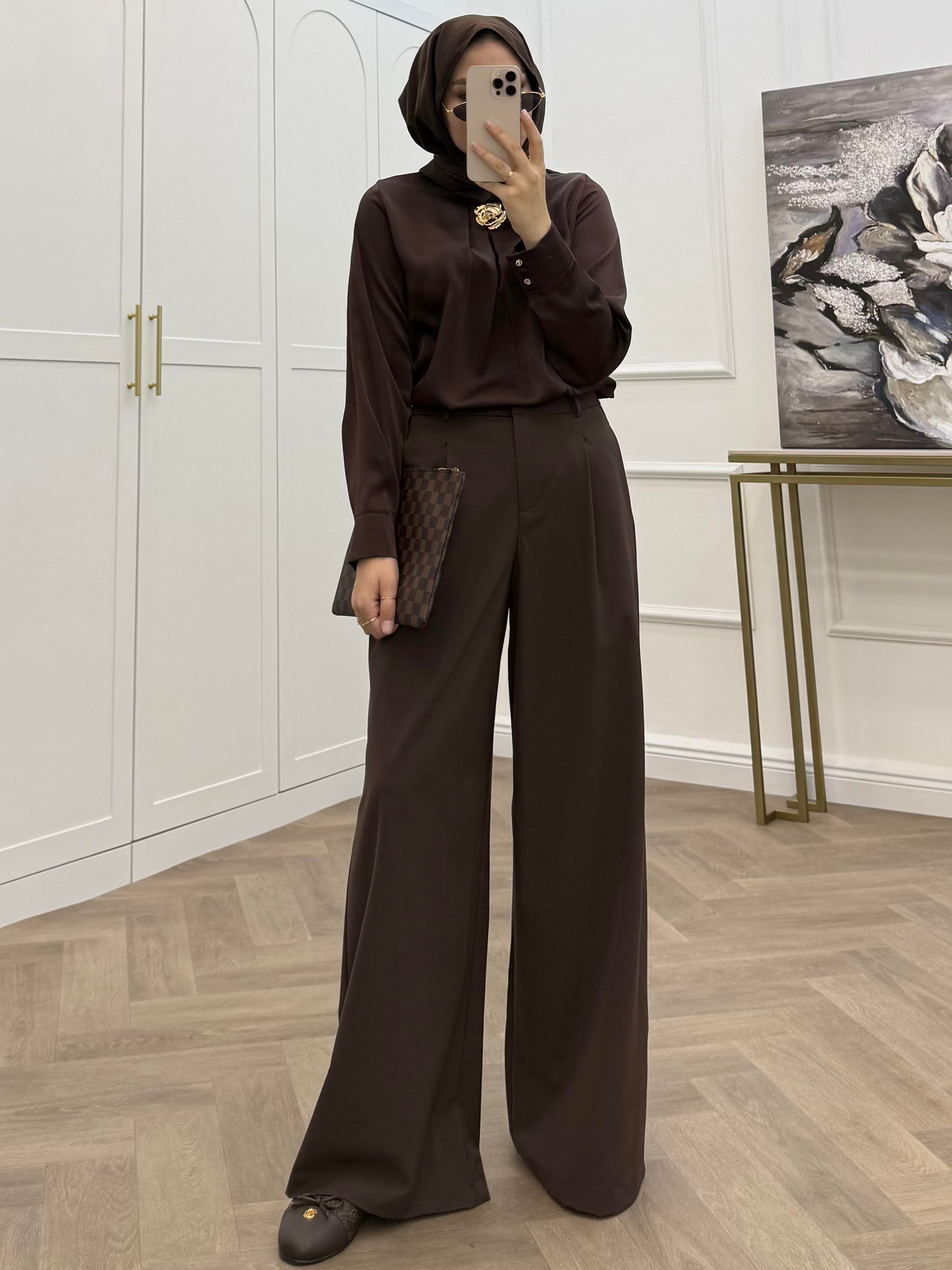 BOL PAÇA KEMERLİ KREP PANTOLON KAHVE