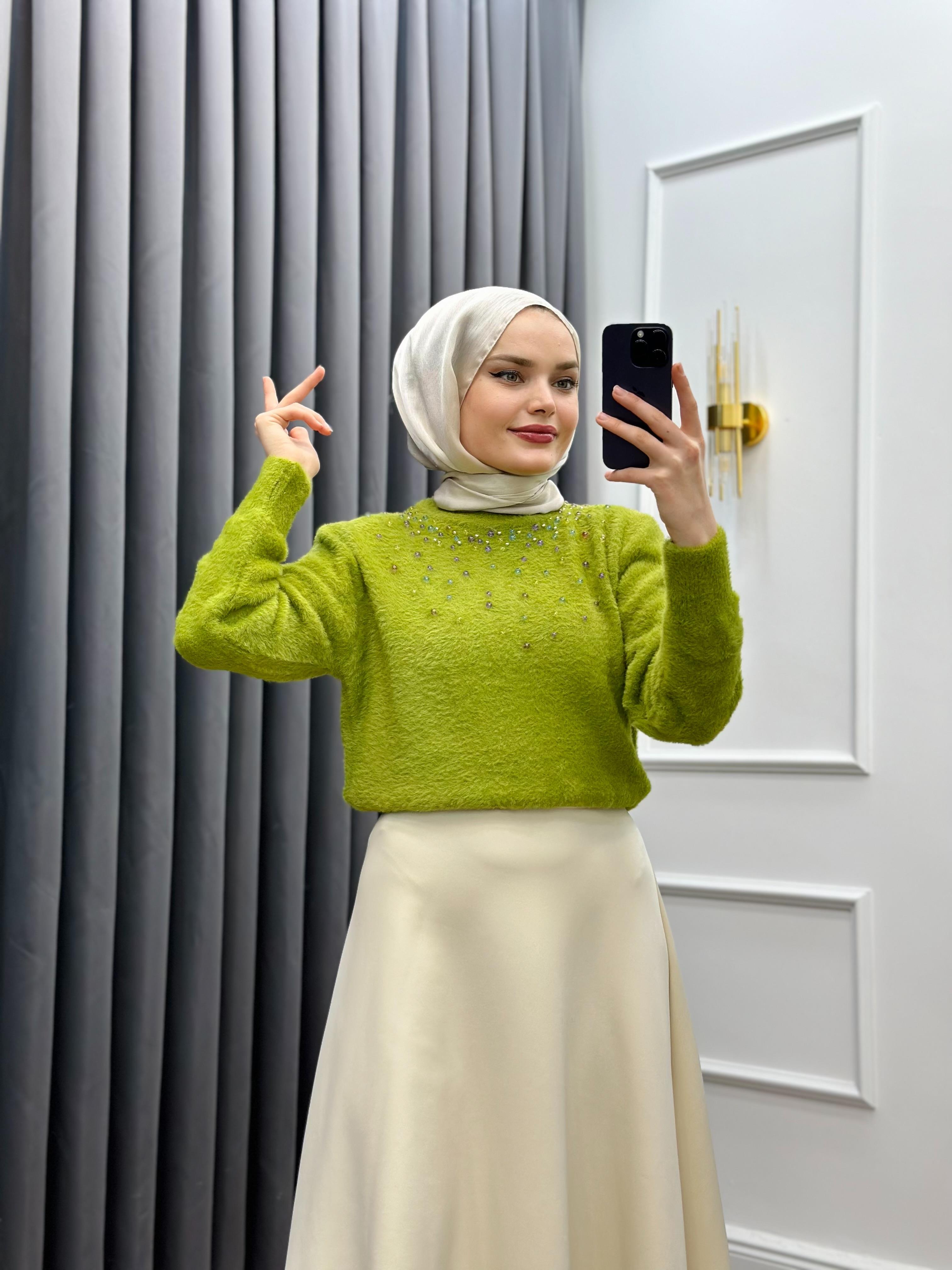 BONCUKLU TRİKO KAZAK YAĞ YEŞİLİ