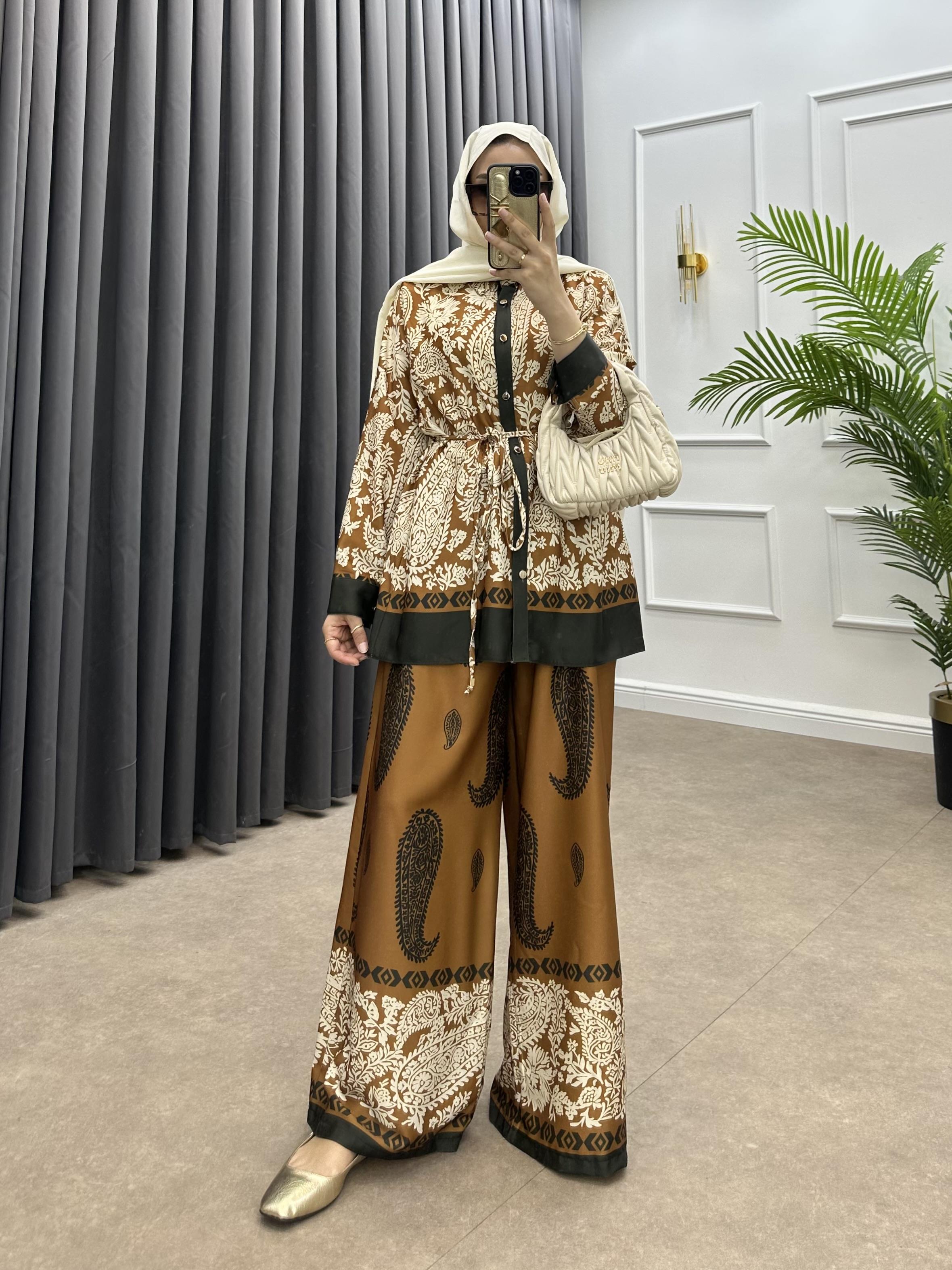 BUTA DESENLİ SATEN TAKIM TABA