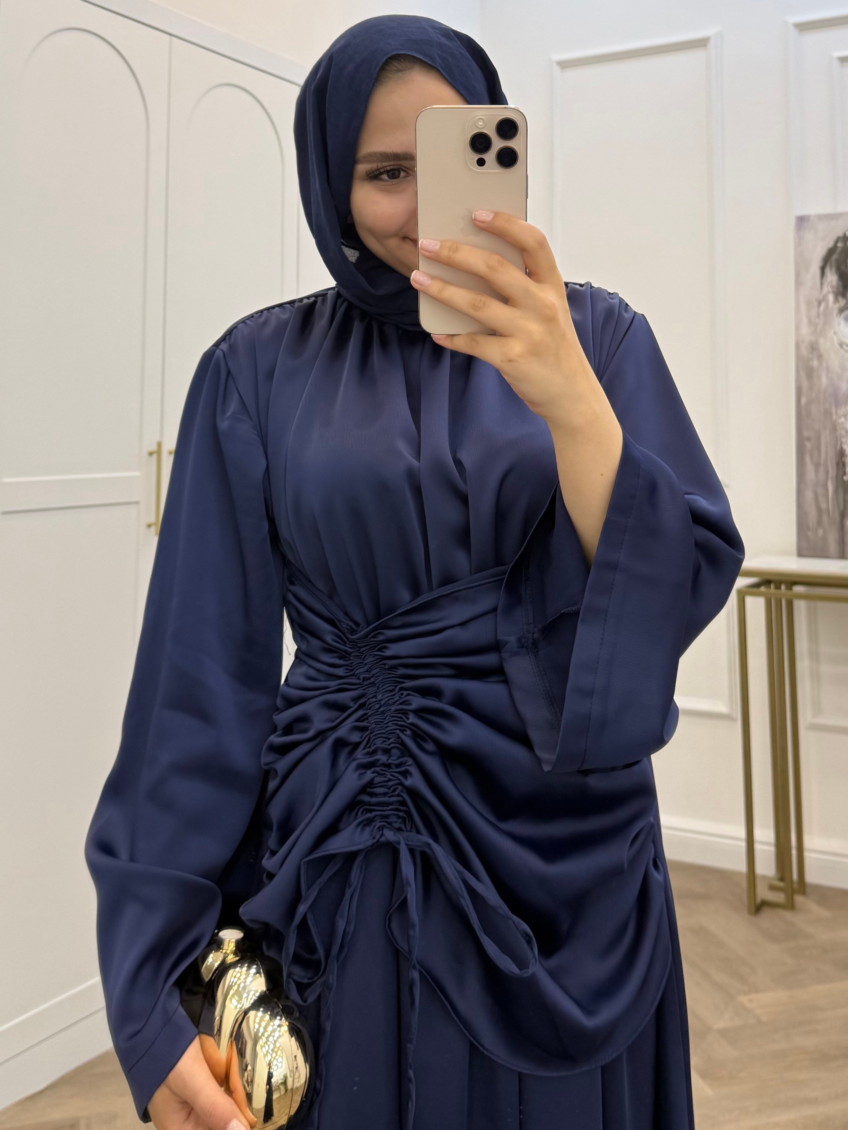 BÜZGÜLÜ SATEN ELBİSE LACİVERT