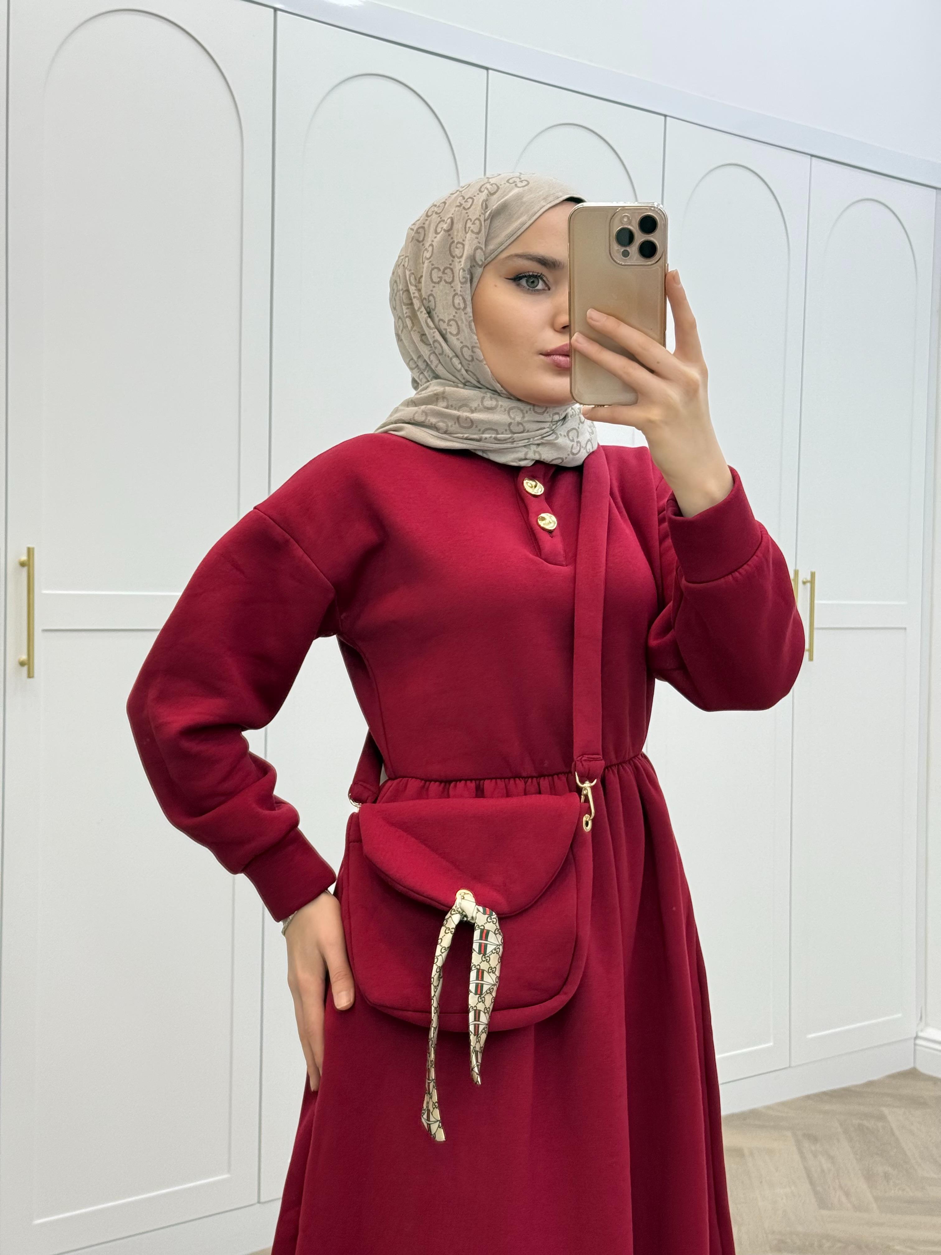 ÇANTA DETAY ŞARDONLU ELBİSE BORDO