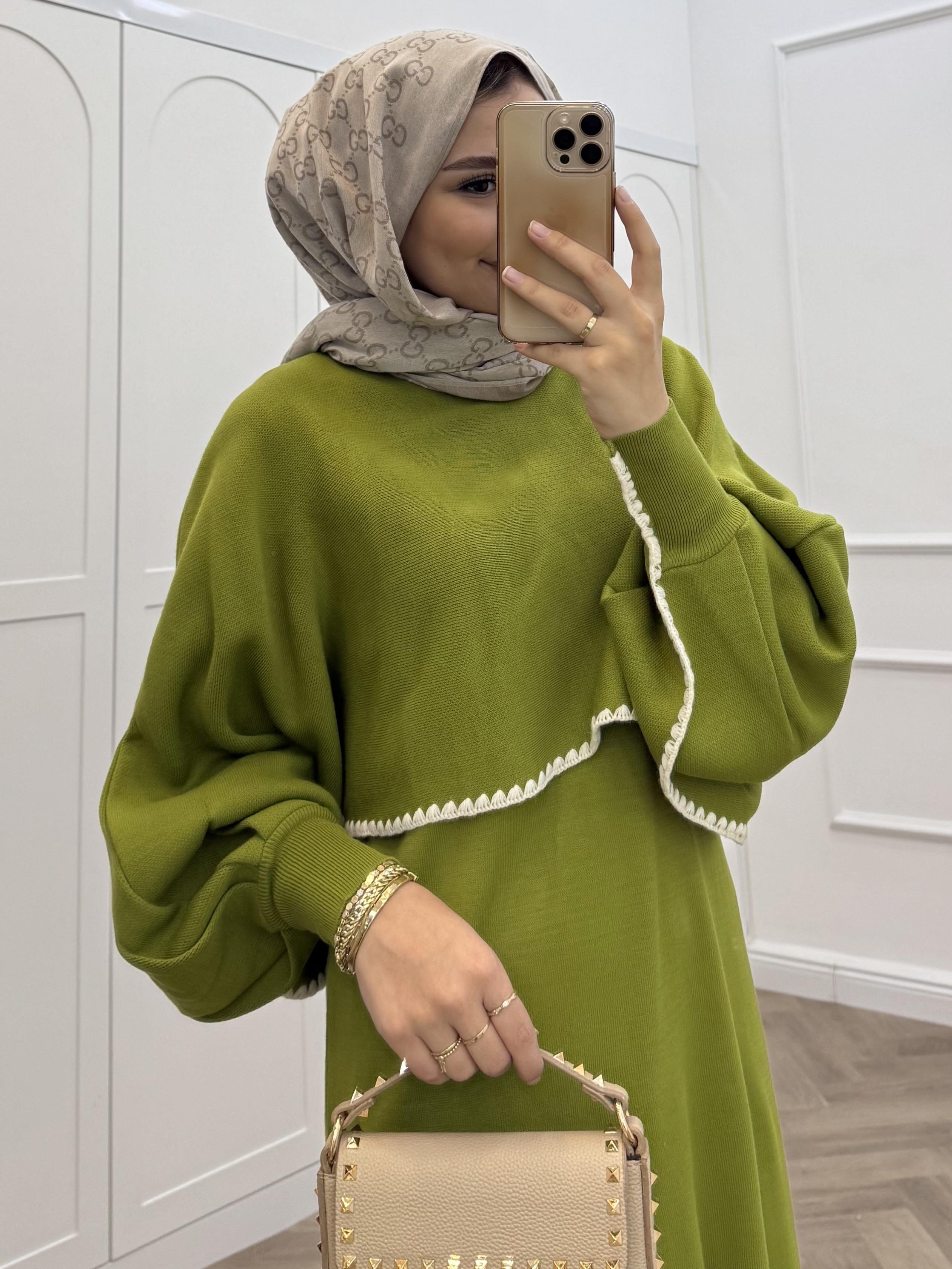 CROP DETAYLI TRİKO ELBİSE YAĞ YEŞİLİ