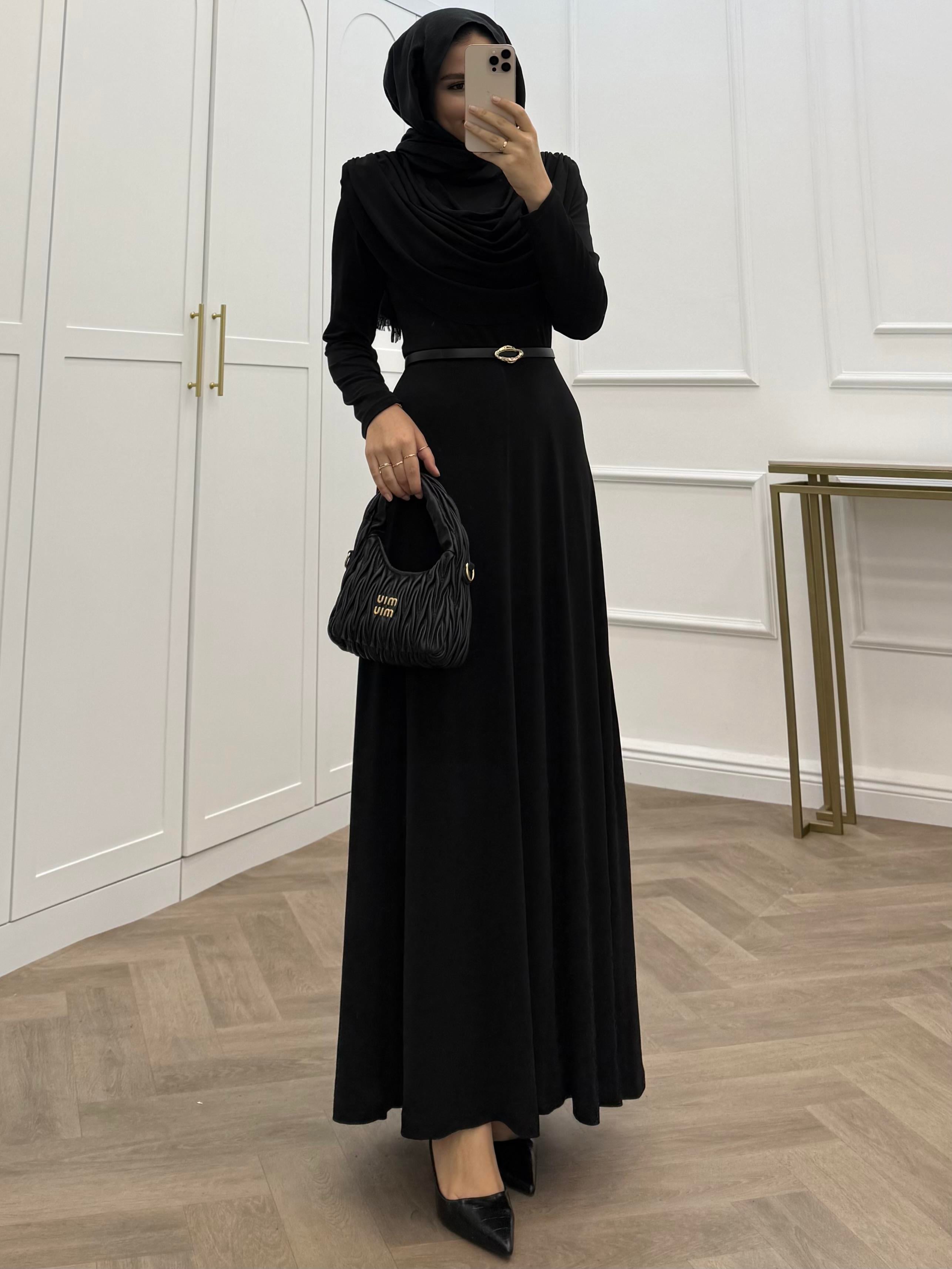 DEGAJE YAKA KEMERLİ SANDY ELBİSE SİYAH