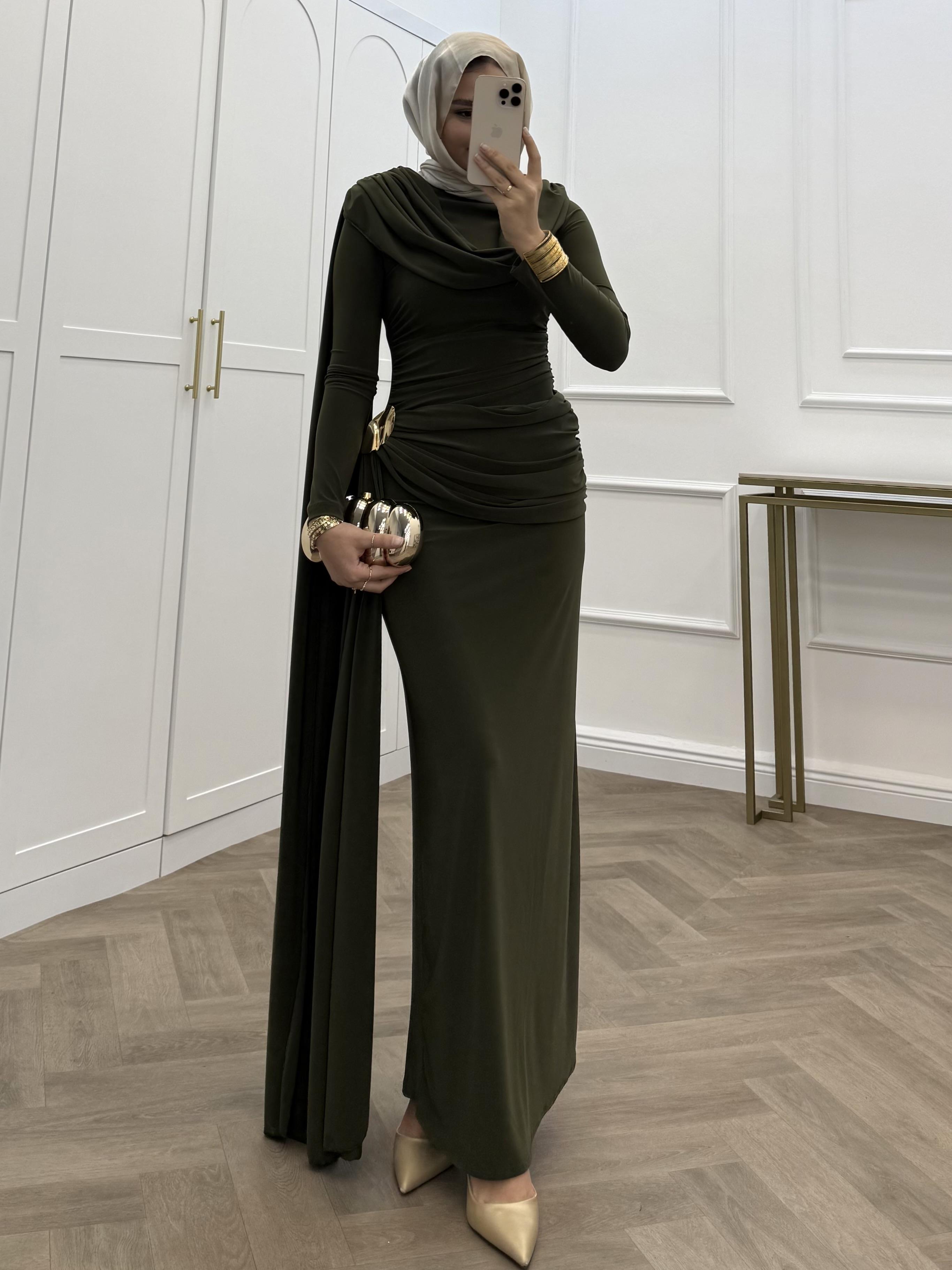 DEGAJE YAKA KUYRUKLU SANDY ELBİSE HAKİ