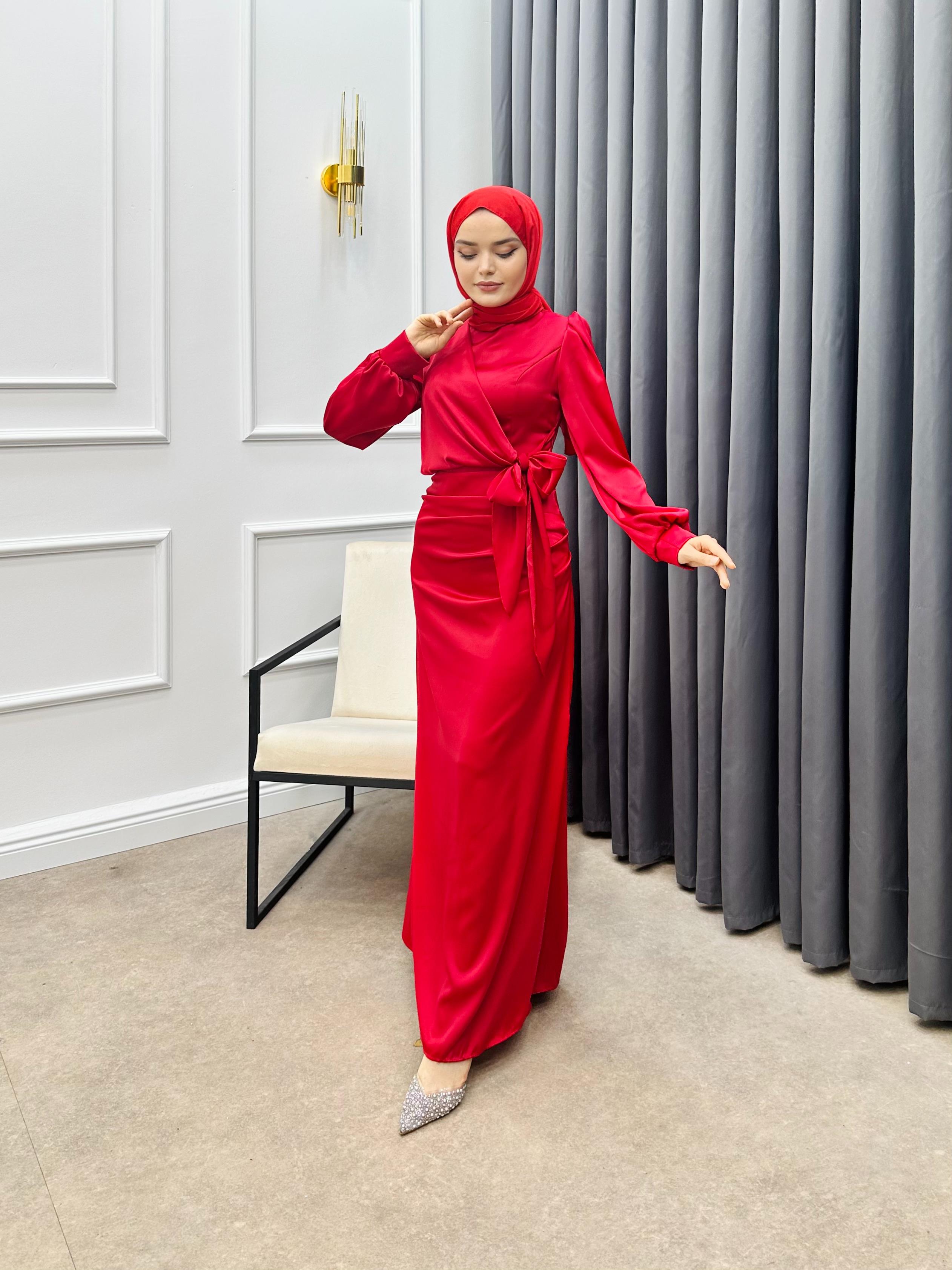 DRAPE SATEN ELBİSE KIRMIZI