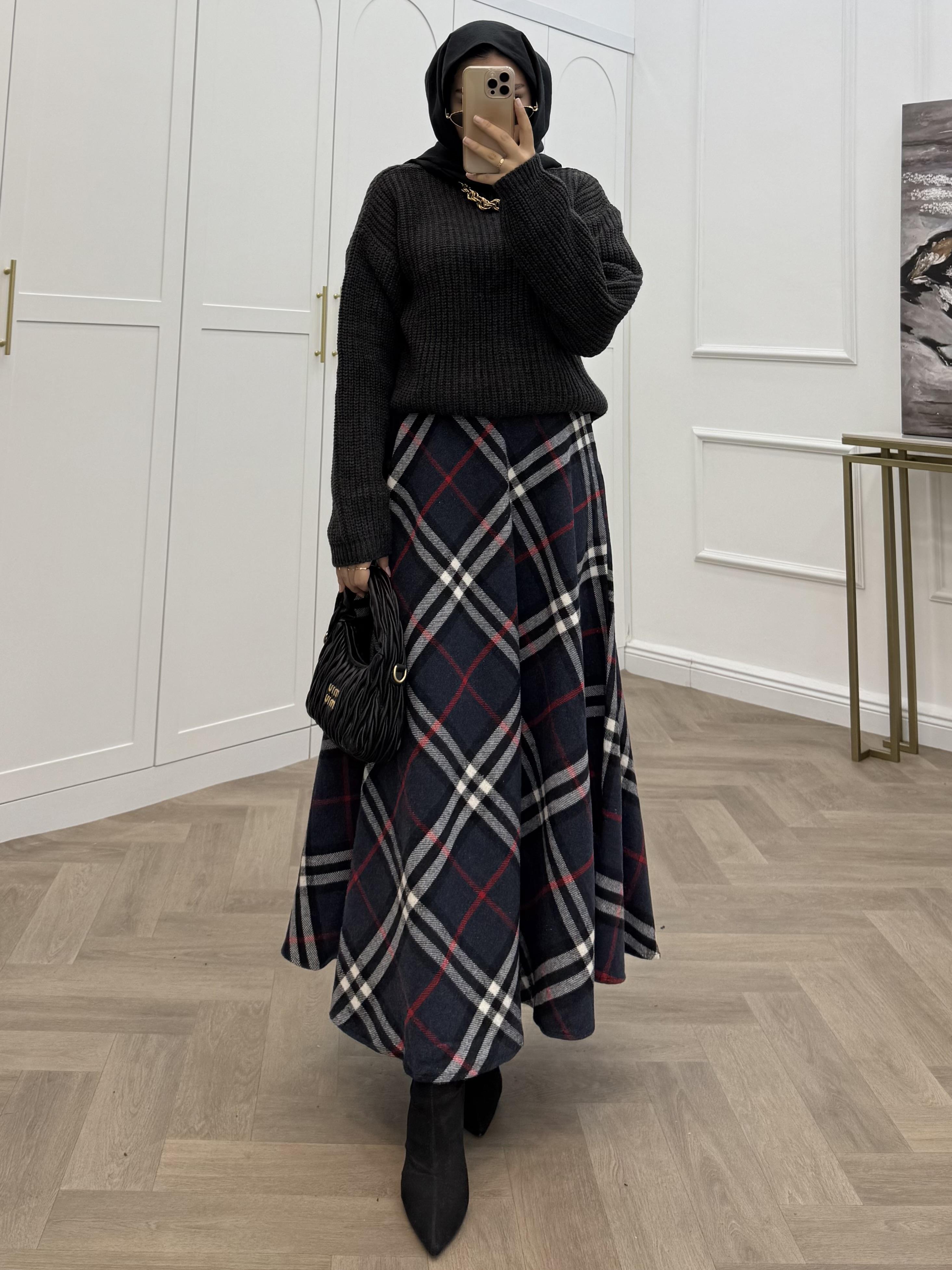 EKOSE KAŞE ETEK LACİVERT