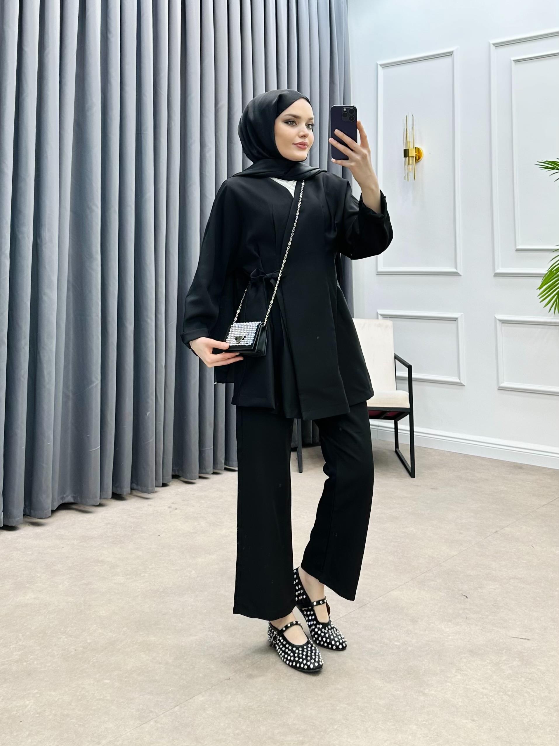 ESRA BAĞLAMALI TAKIM SİYAH