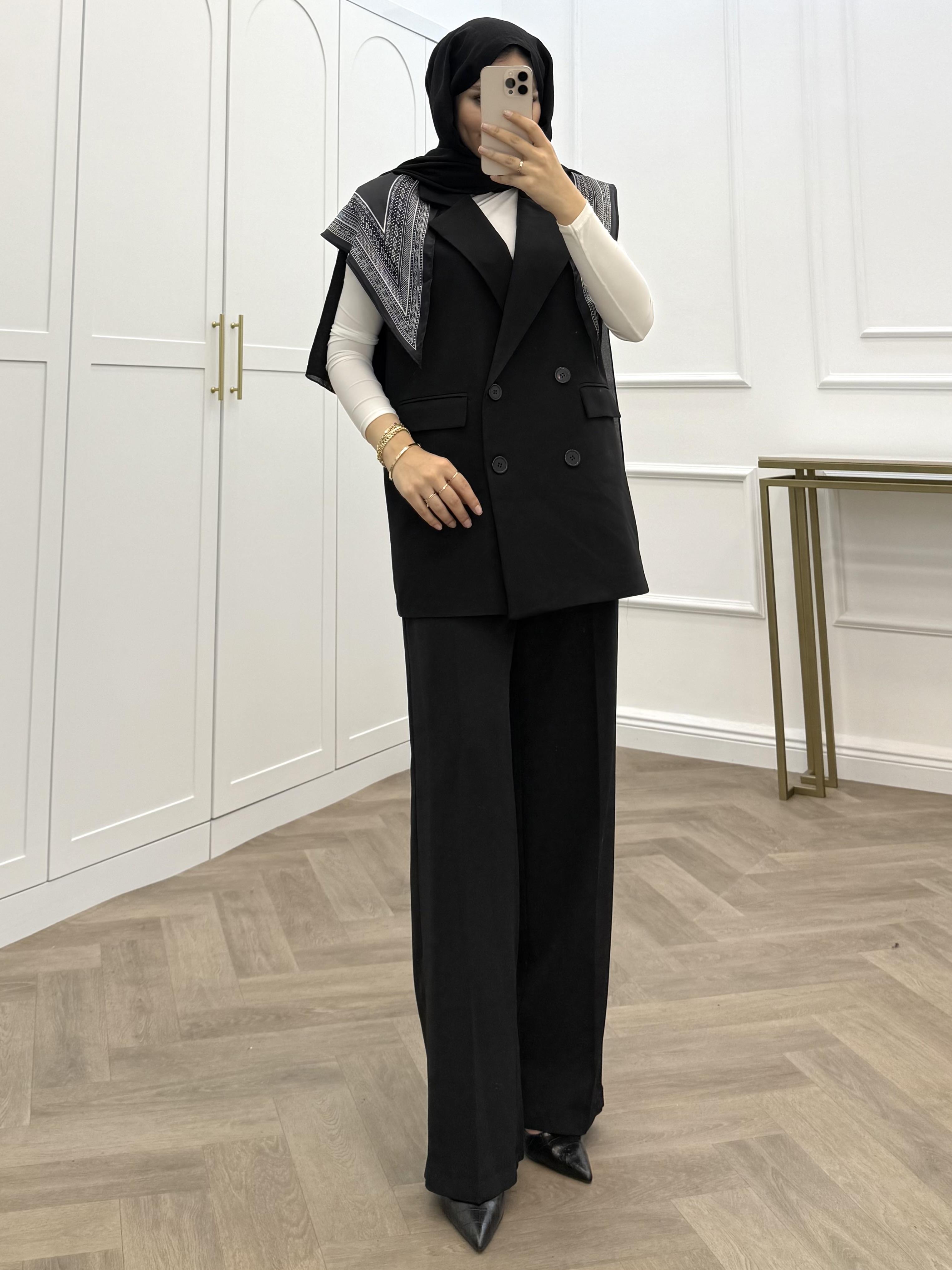 FULARLI YELEKLİ TAKIM SİYAH