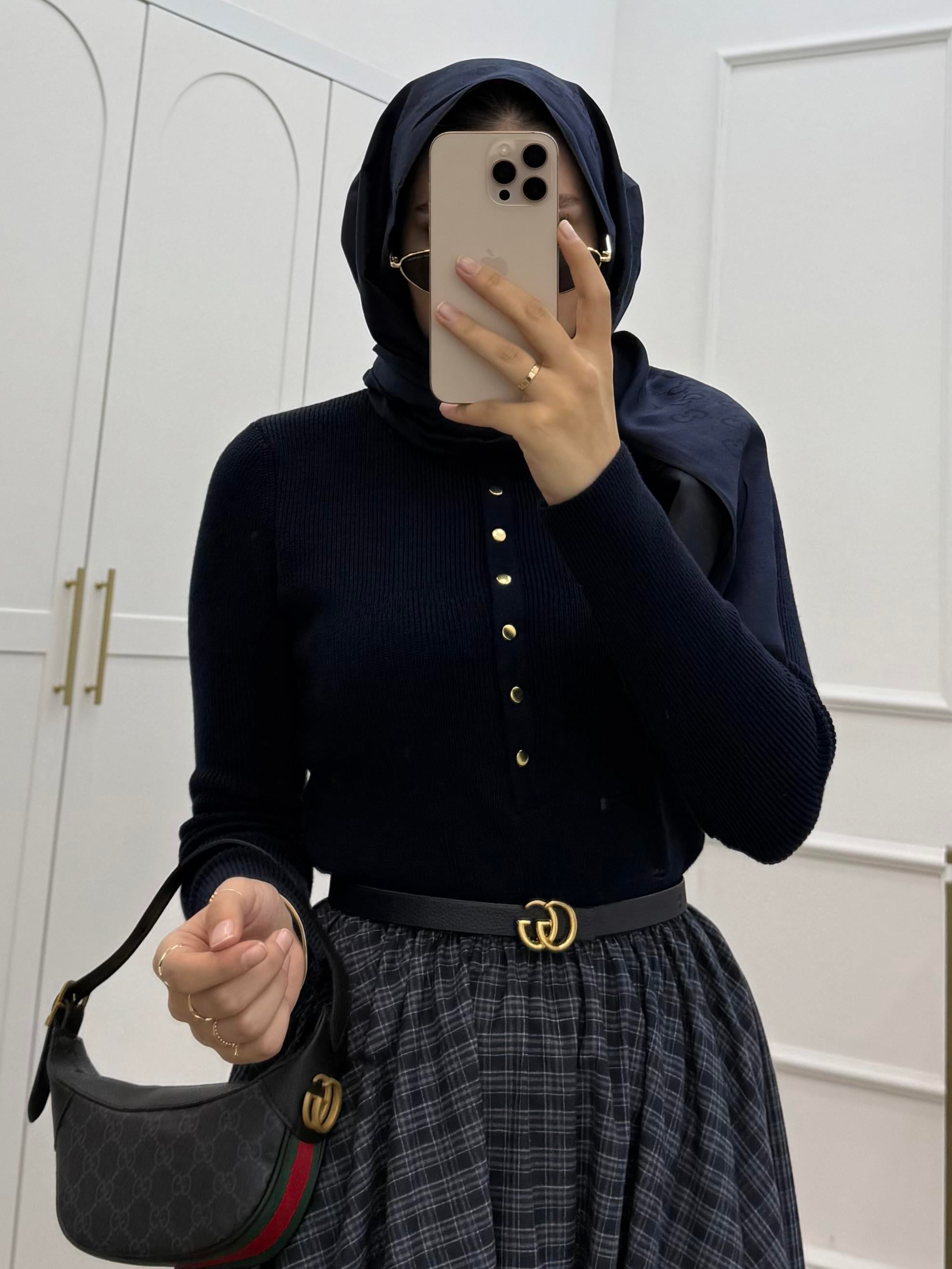 GOLD ÇIT ÇITLI TRİKO BLUZ LACİVERT