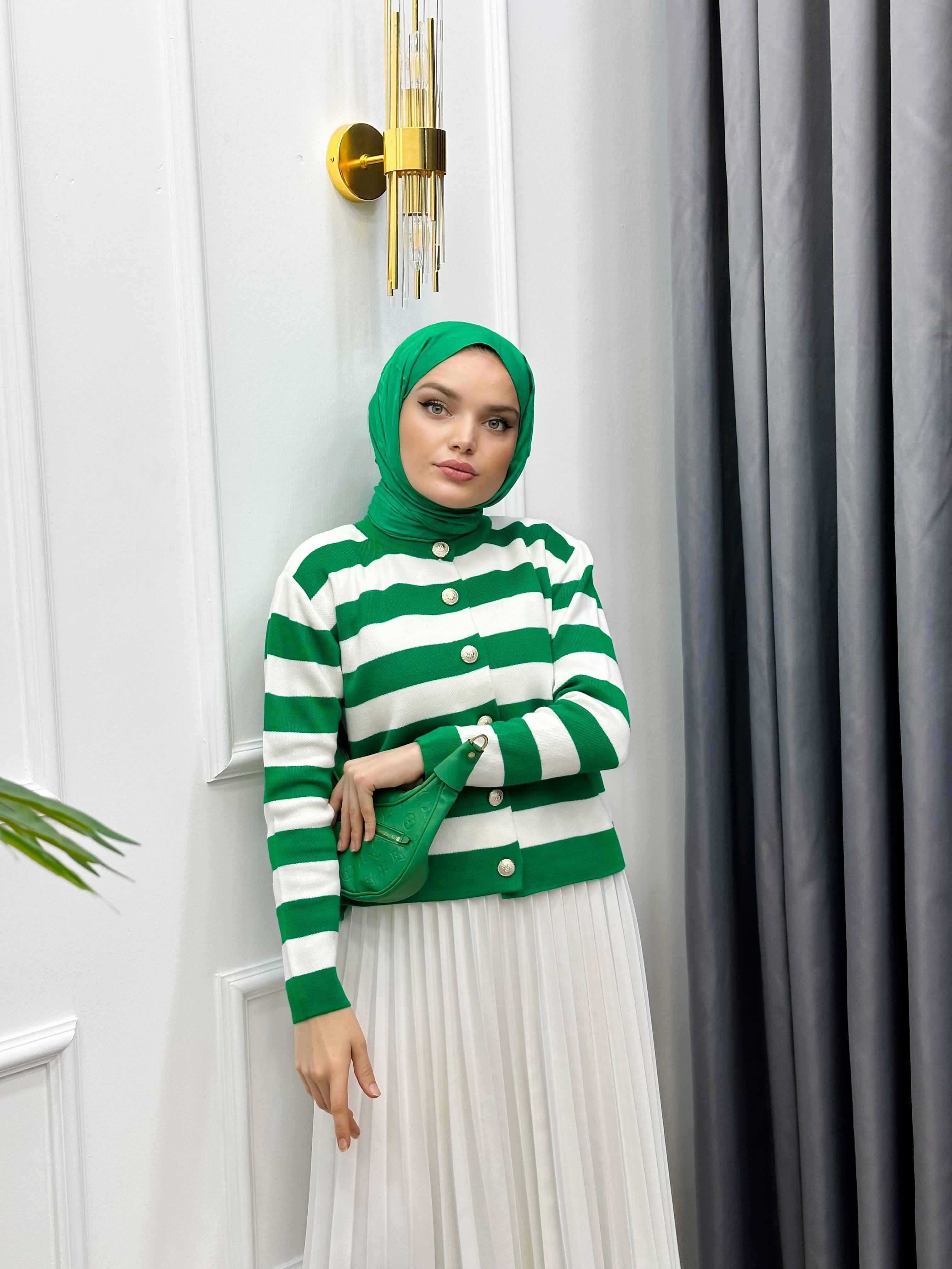 GOLD DÜĞMELİ ÇİZGİLİ HIRKA YEŞİL