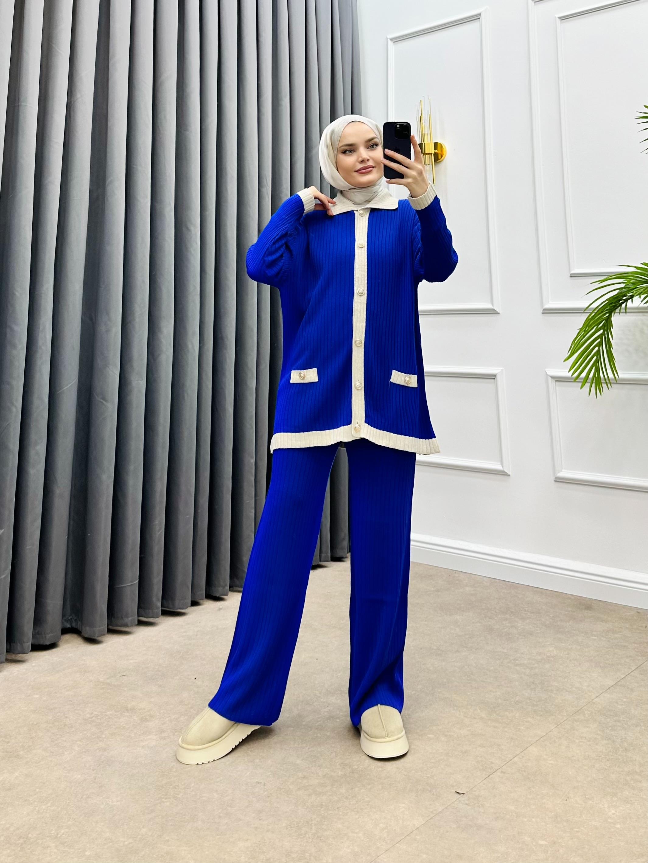 GOLD DÜĞMELİ TRİKO PANTOLONLU TAKIM SAKS