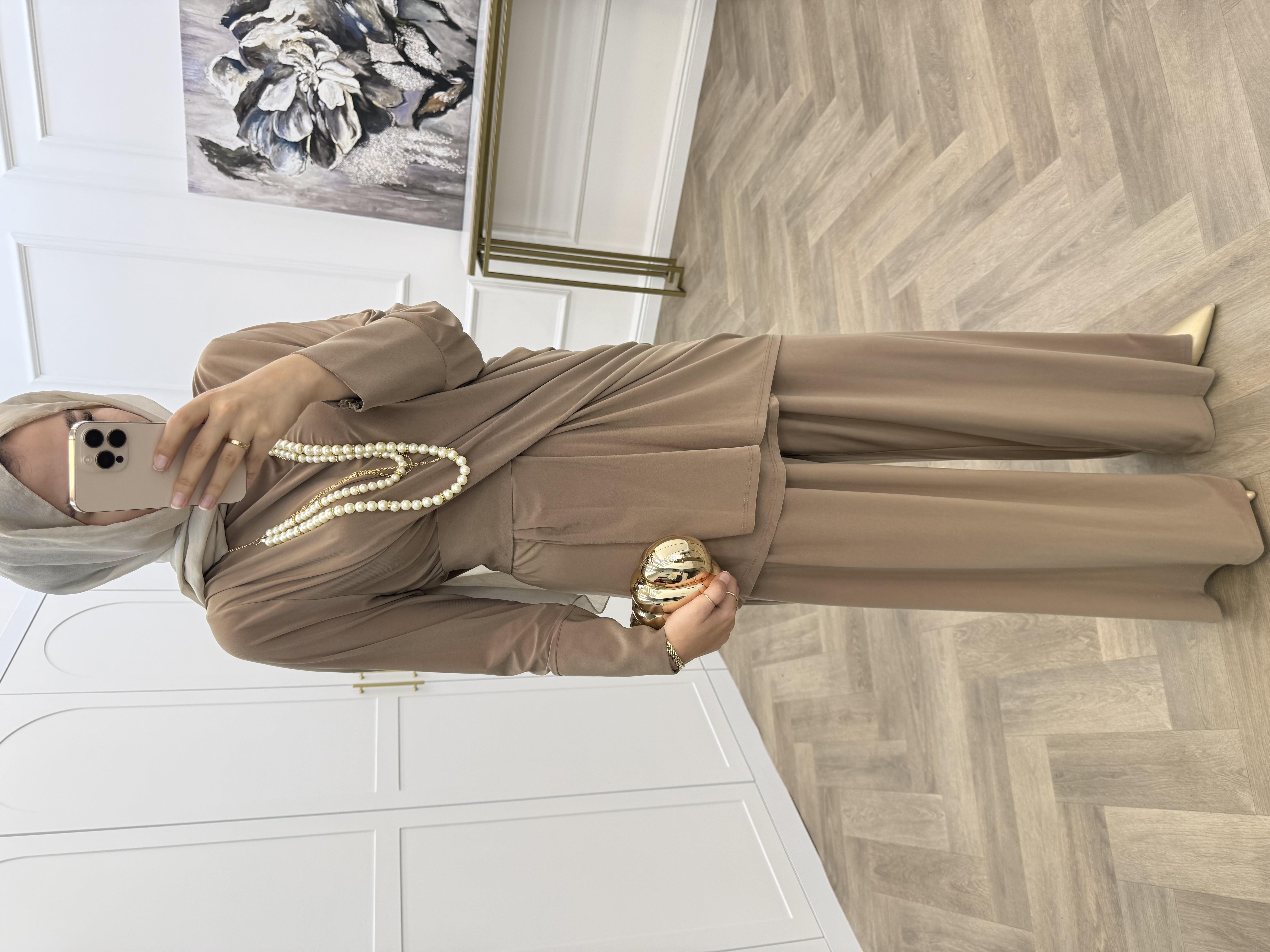 HALE SANDY PANTOLONLU TAKIM VİZON